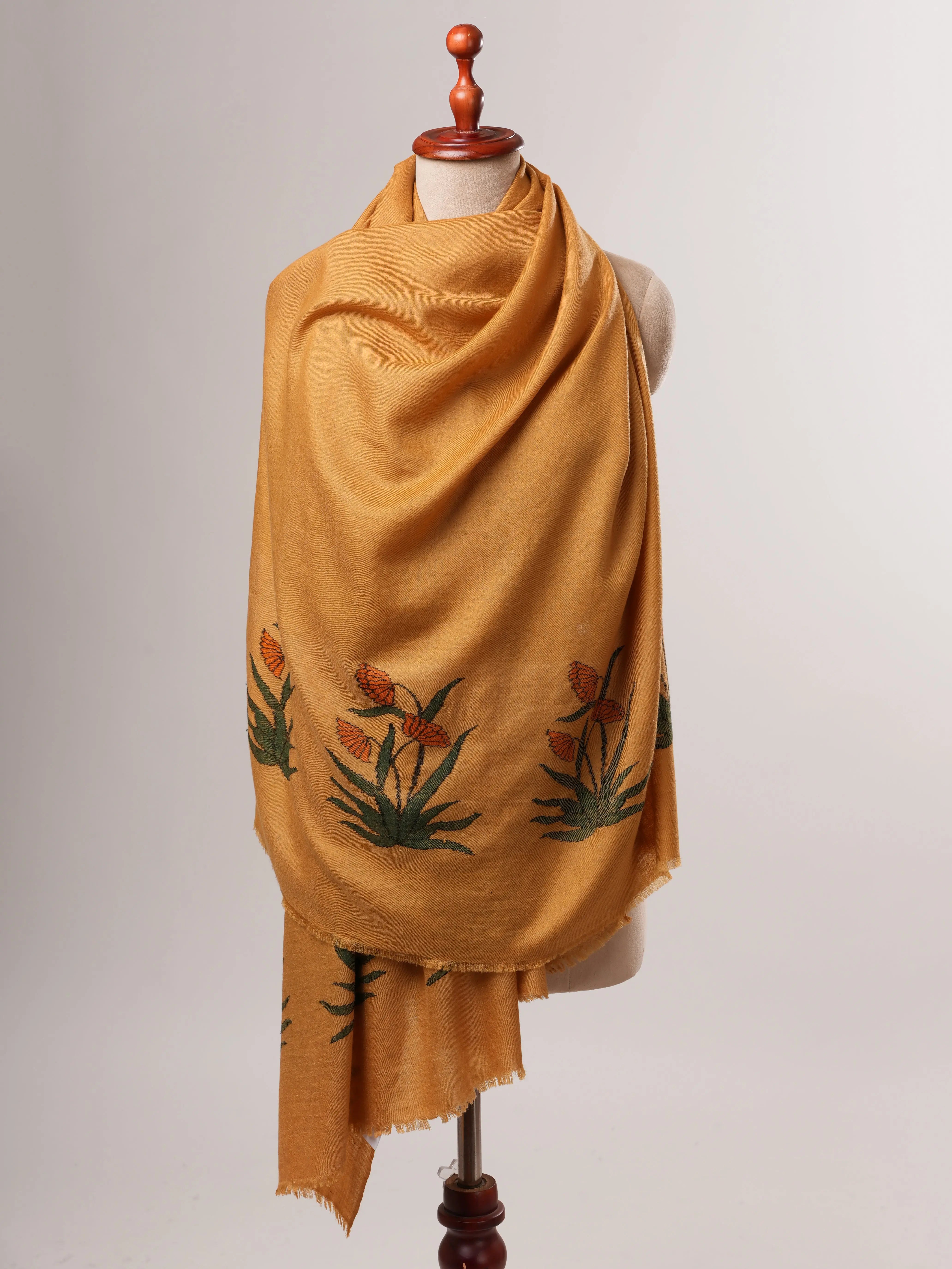 Handwoven Kani Pashmina Shawl – Palla with Floral Motif Design Shahkaar