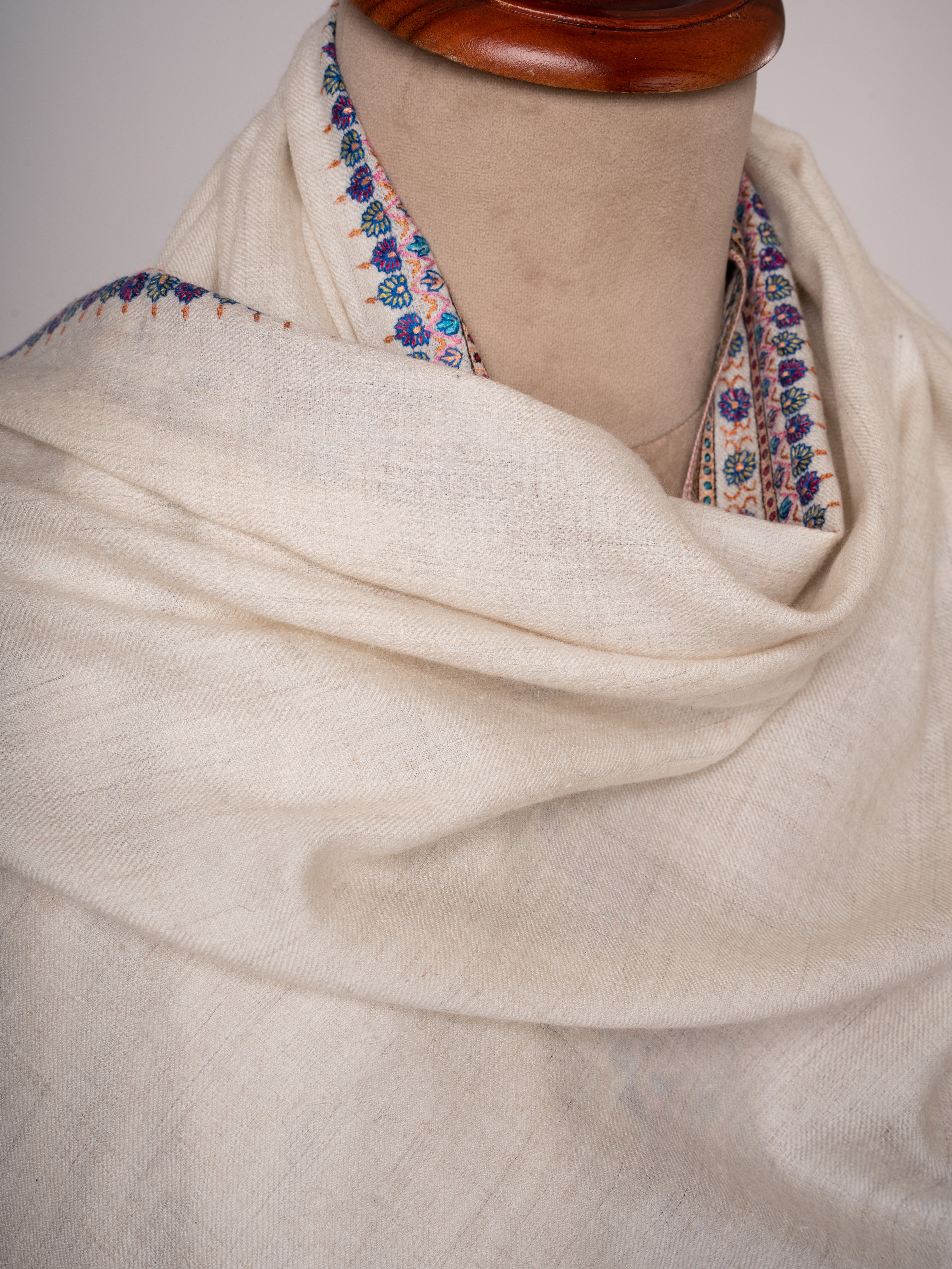Handspun Kashmiri Pashmina Shawl Kani Weave & Palla Embroidery on Ends Shahkaar