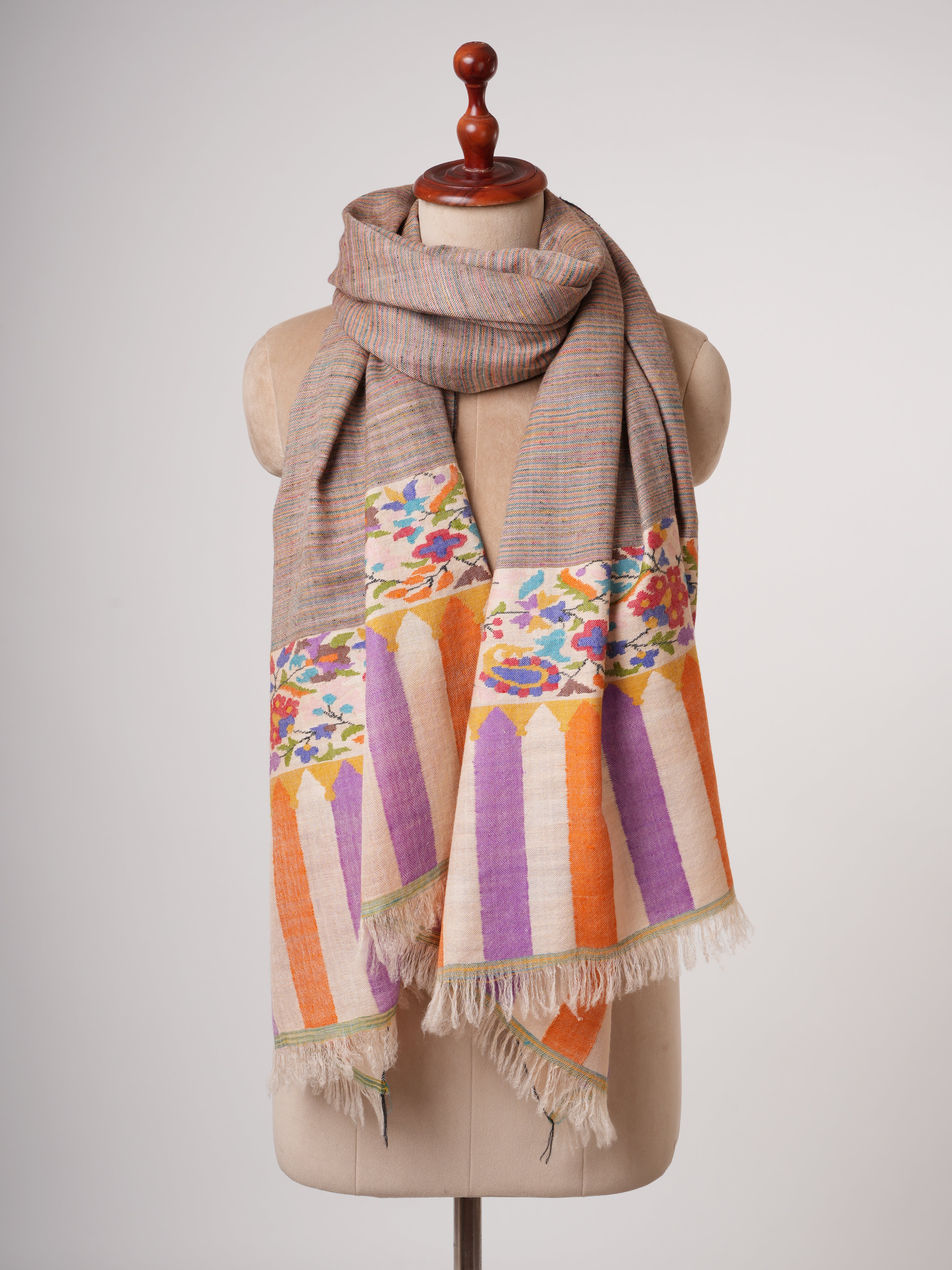 Kani Soft Handwoven Cashmere Stole met bloemenmotief