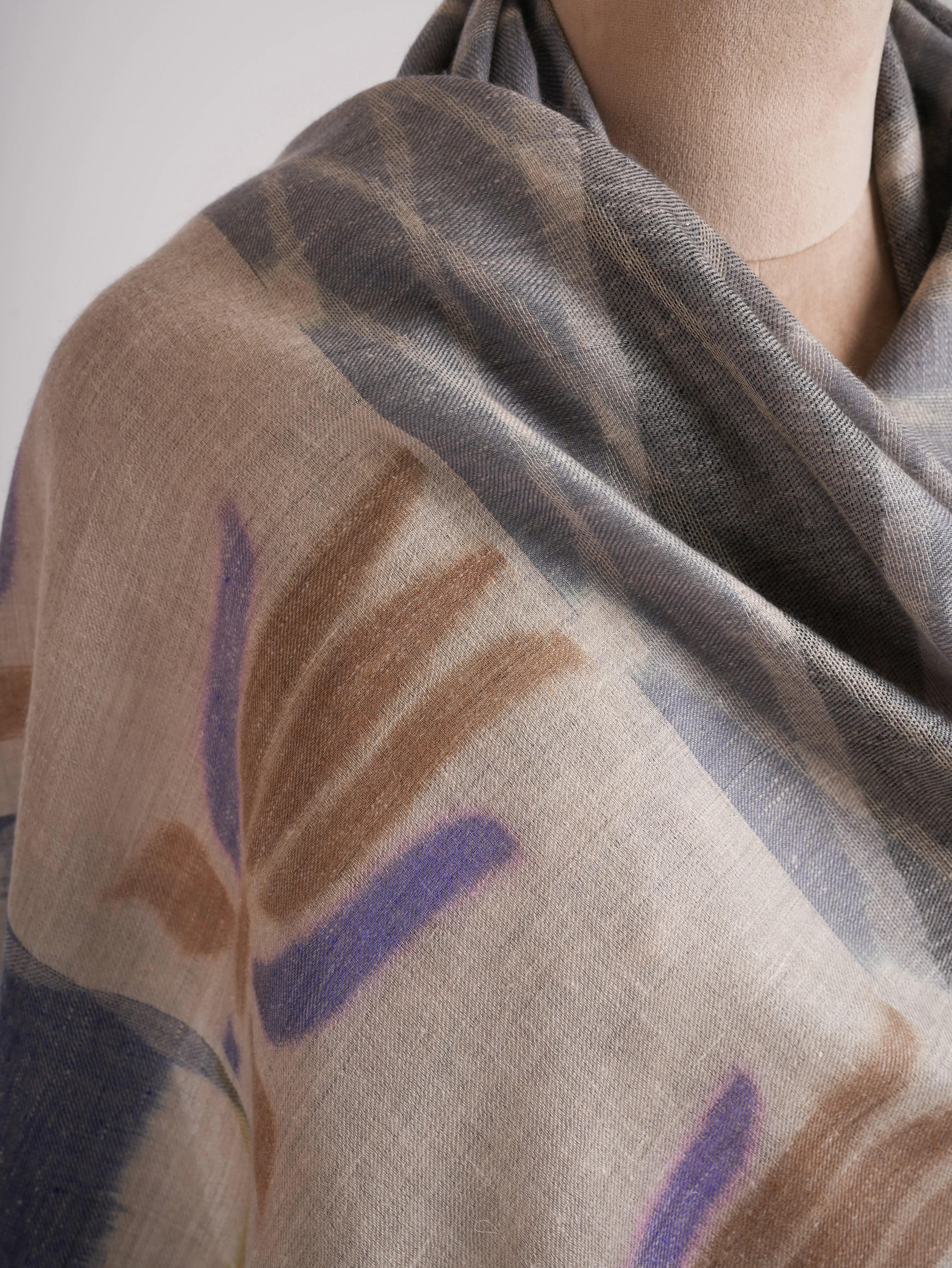 Pure Cashmere Featherlight Ikat Handloomed Scarf