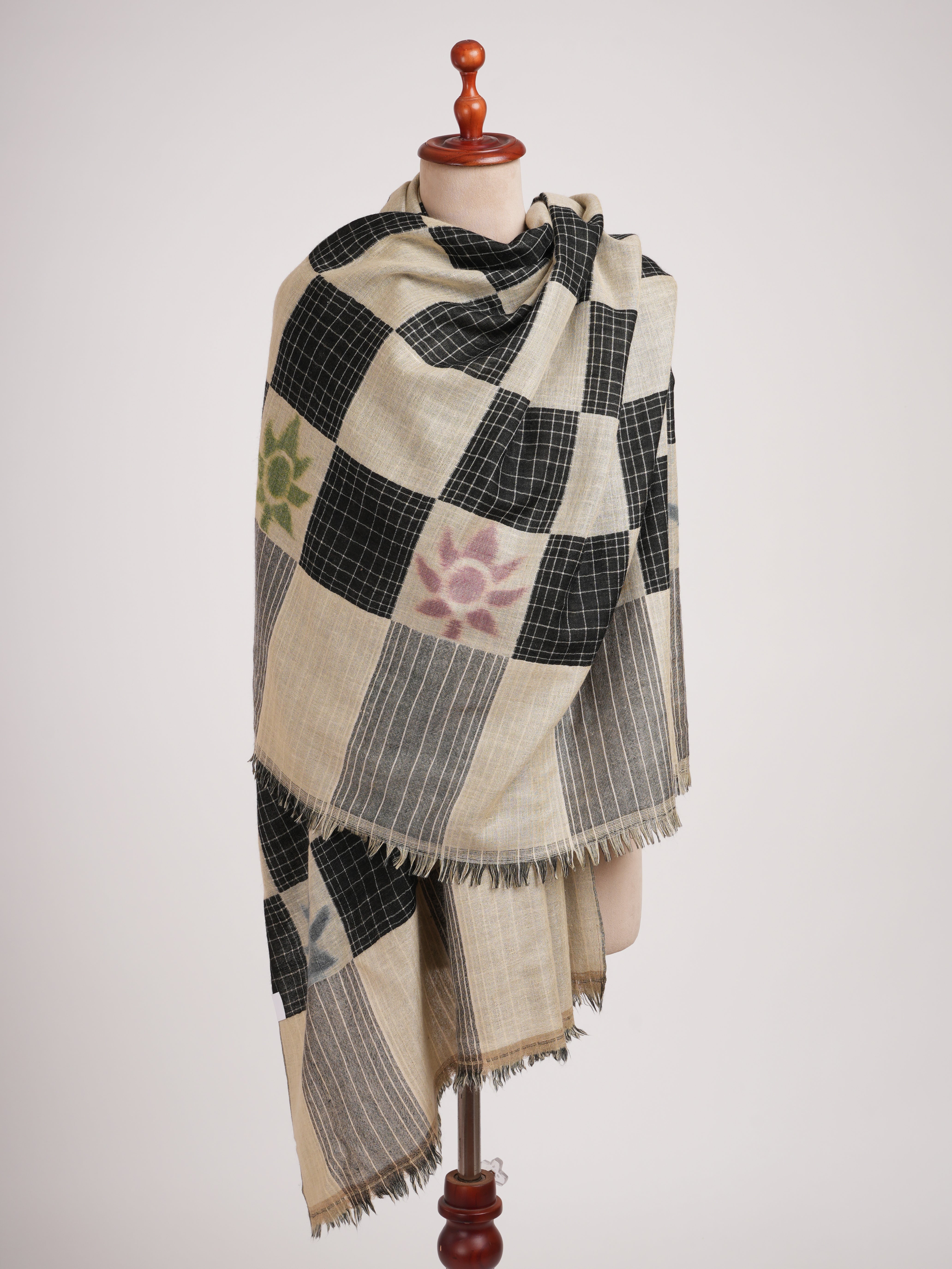 Handwoven Dorukha Dualshade Ikat Indian Shawl Shahkaar