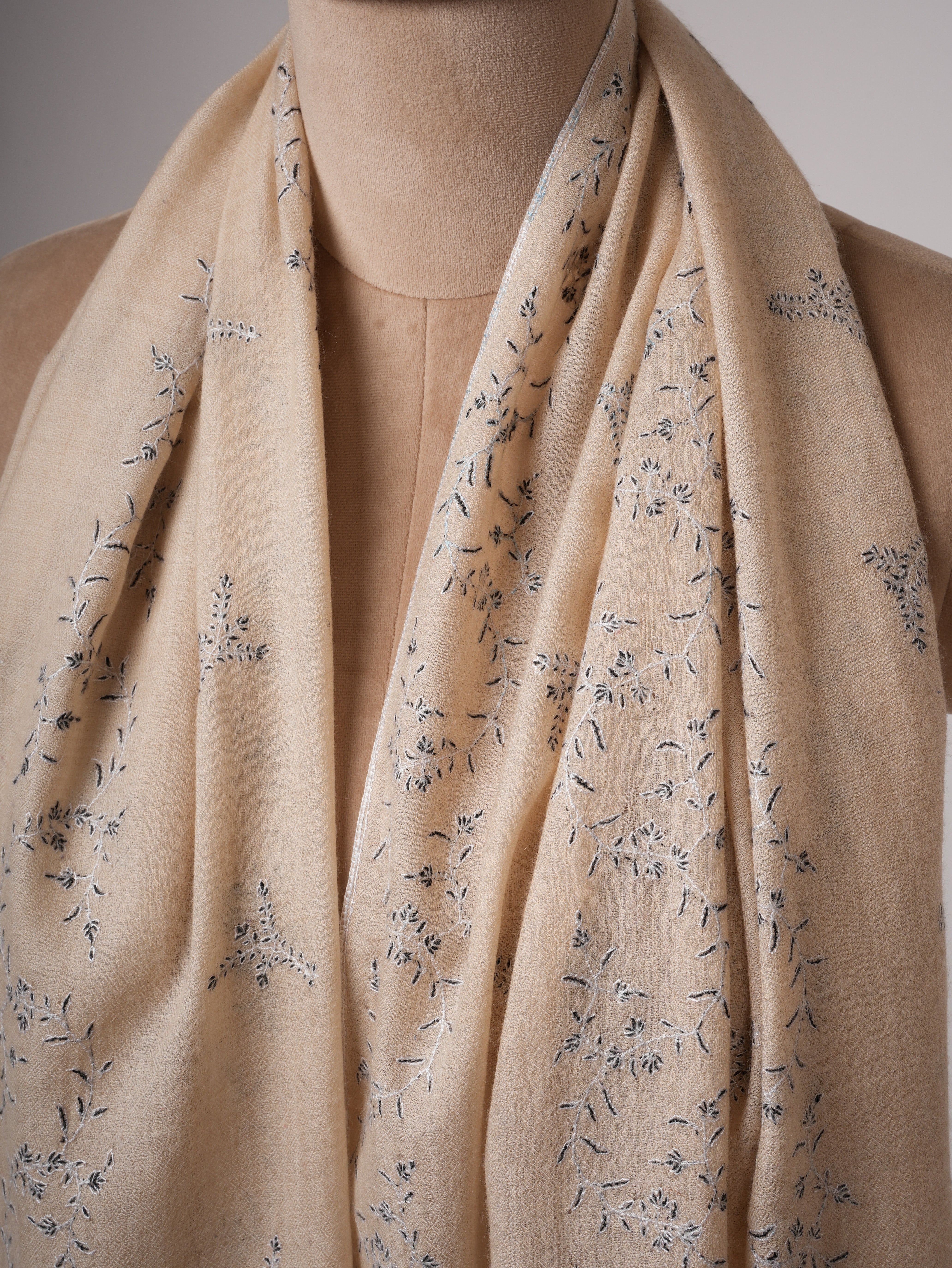 Off-White Cashmere Scarf with Black & White Hand Embroidery – Soft & Elegant