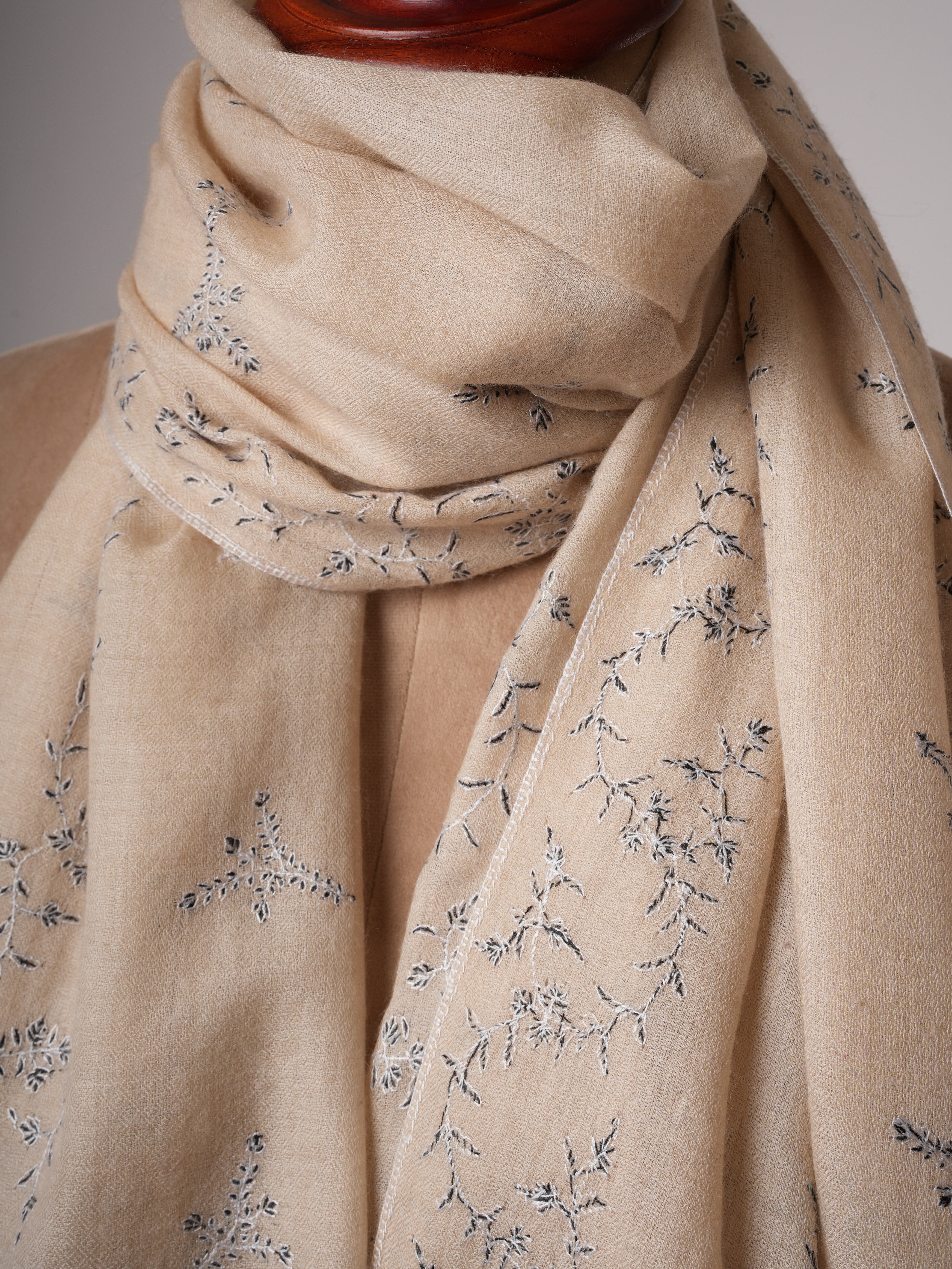 Off-White Cashmere Scarf with Black & White Hand Embroidery – Soft & Elegant