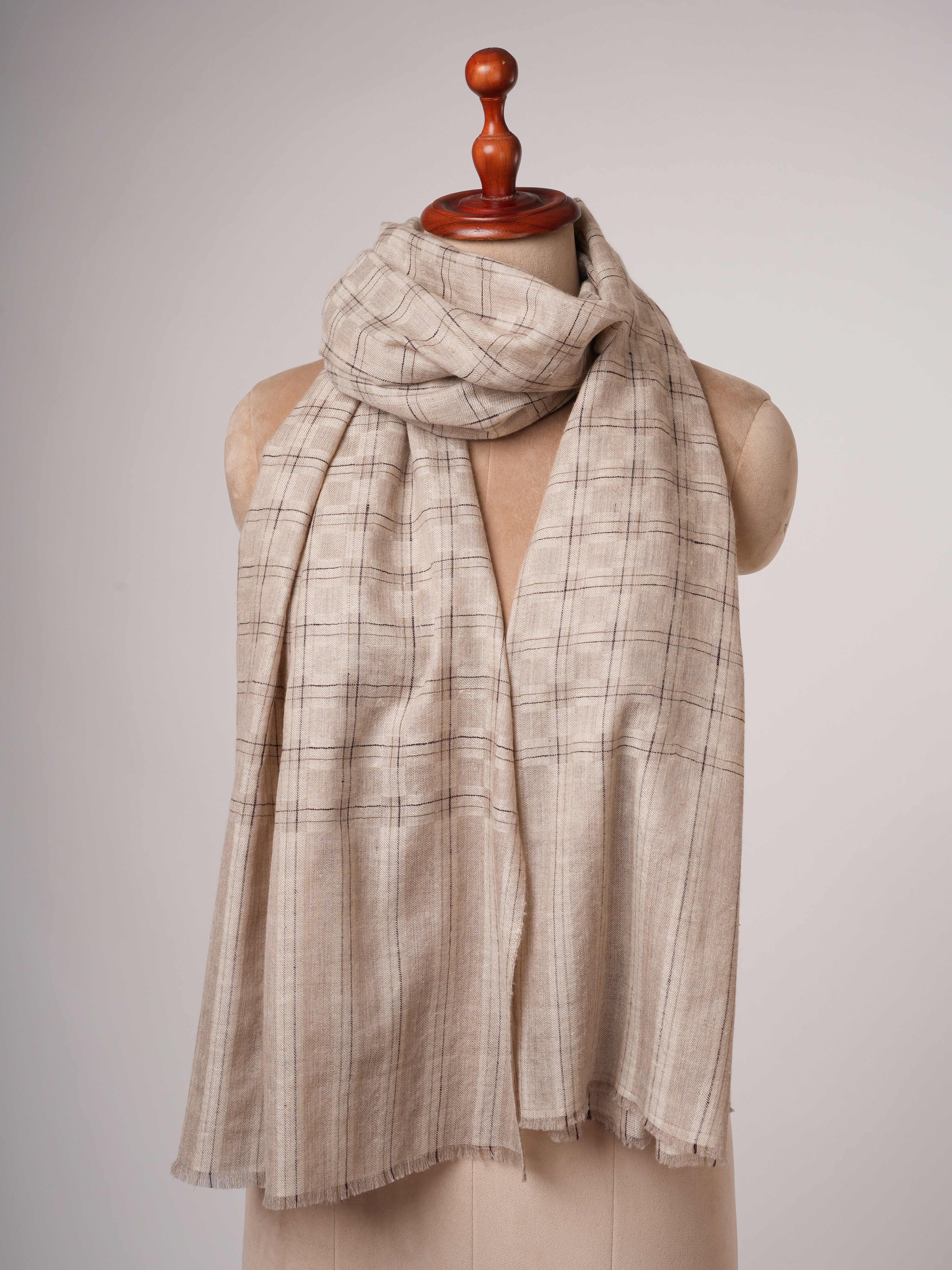 Beige & Off-White Dual-Shade Baby Soft Cashmere Scarf – Lightweight & Elegant