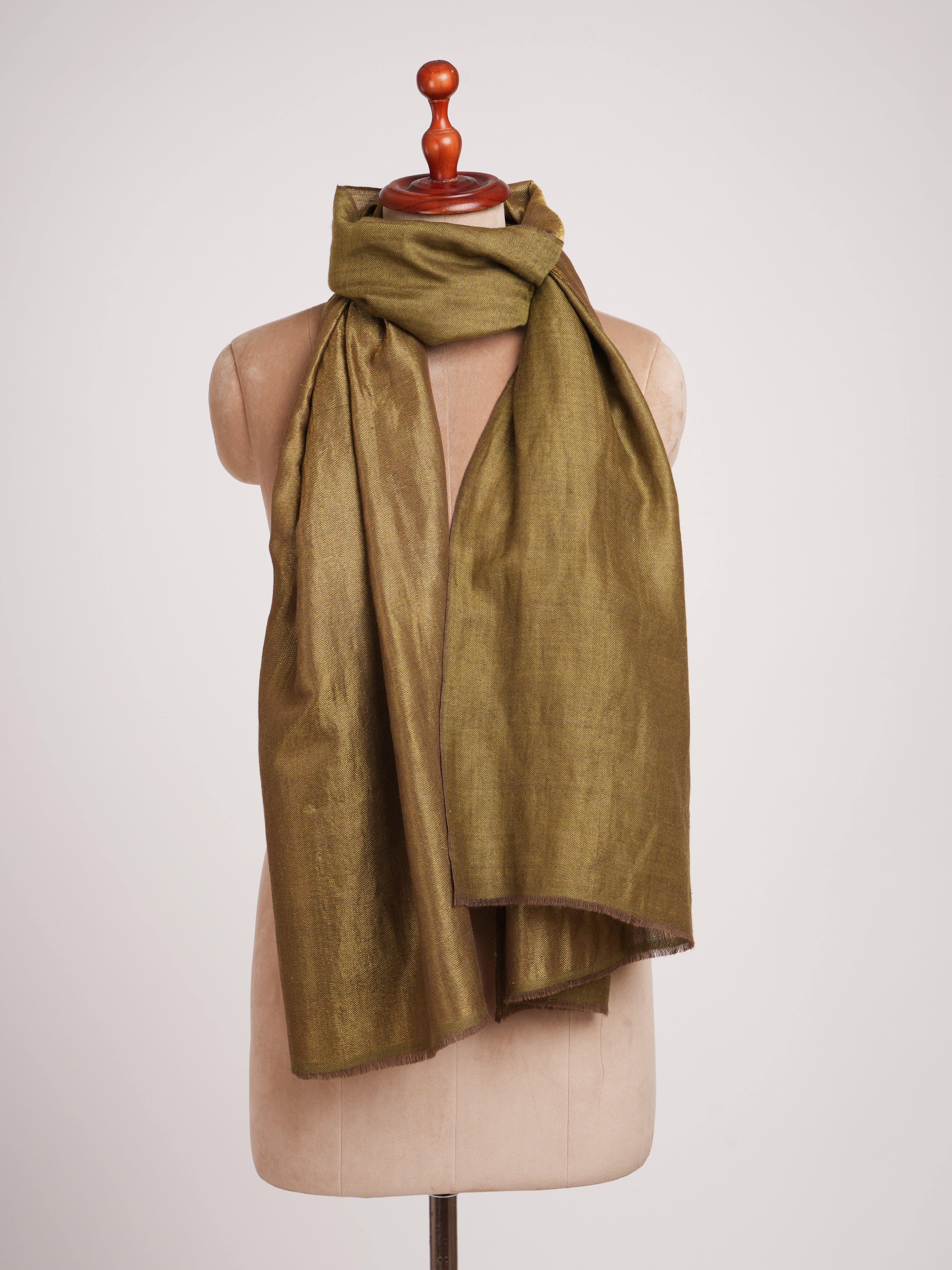 Zari Dorukha Handwoven Cashmere Stole