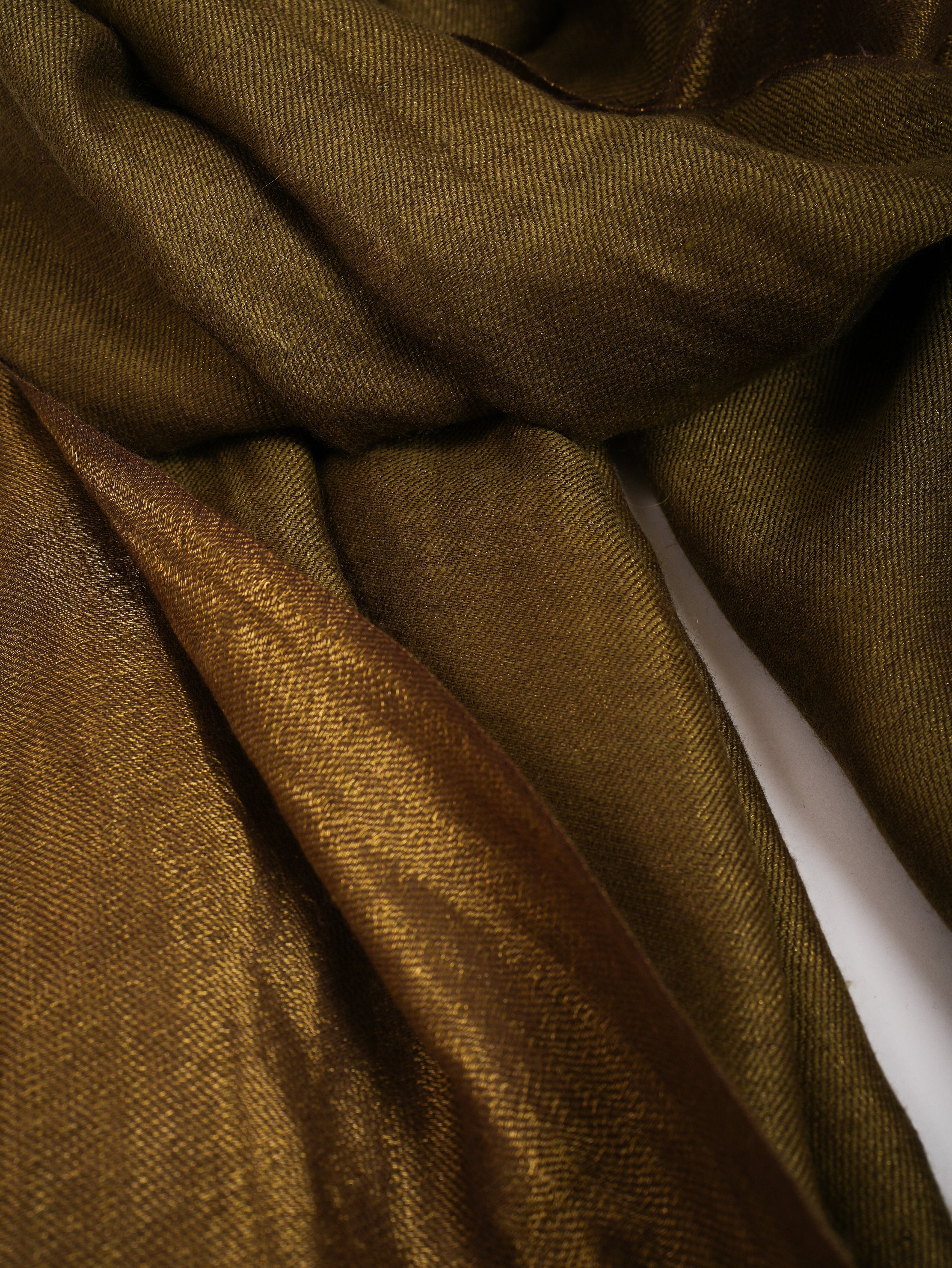 Zari Dorukha Handwoven Cashmere Stole