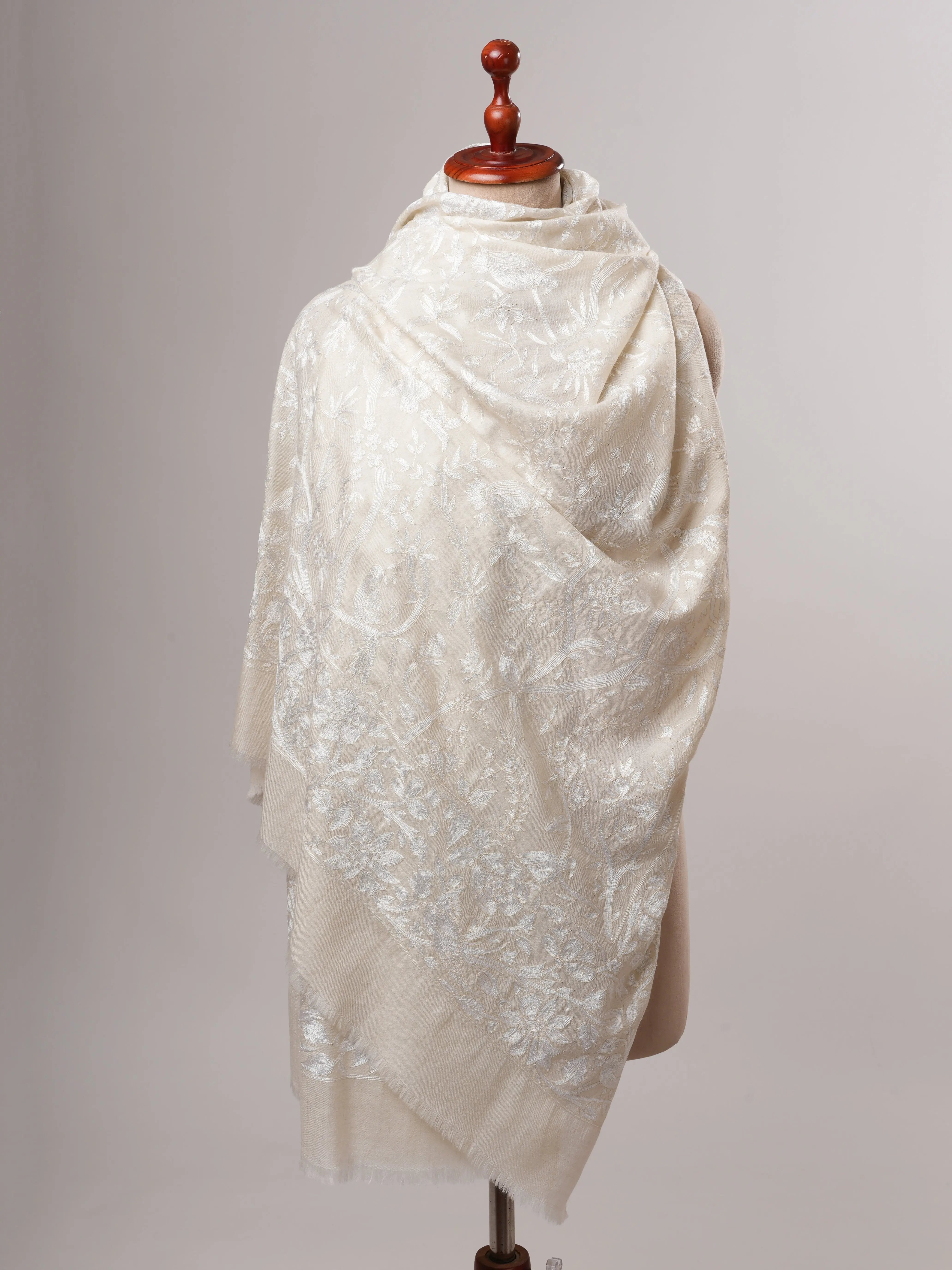 White Hand Hook Embroidered Ivory Kashmiri Pashmina Shawl Shahkaar
