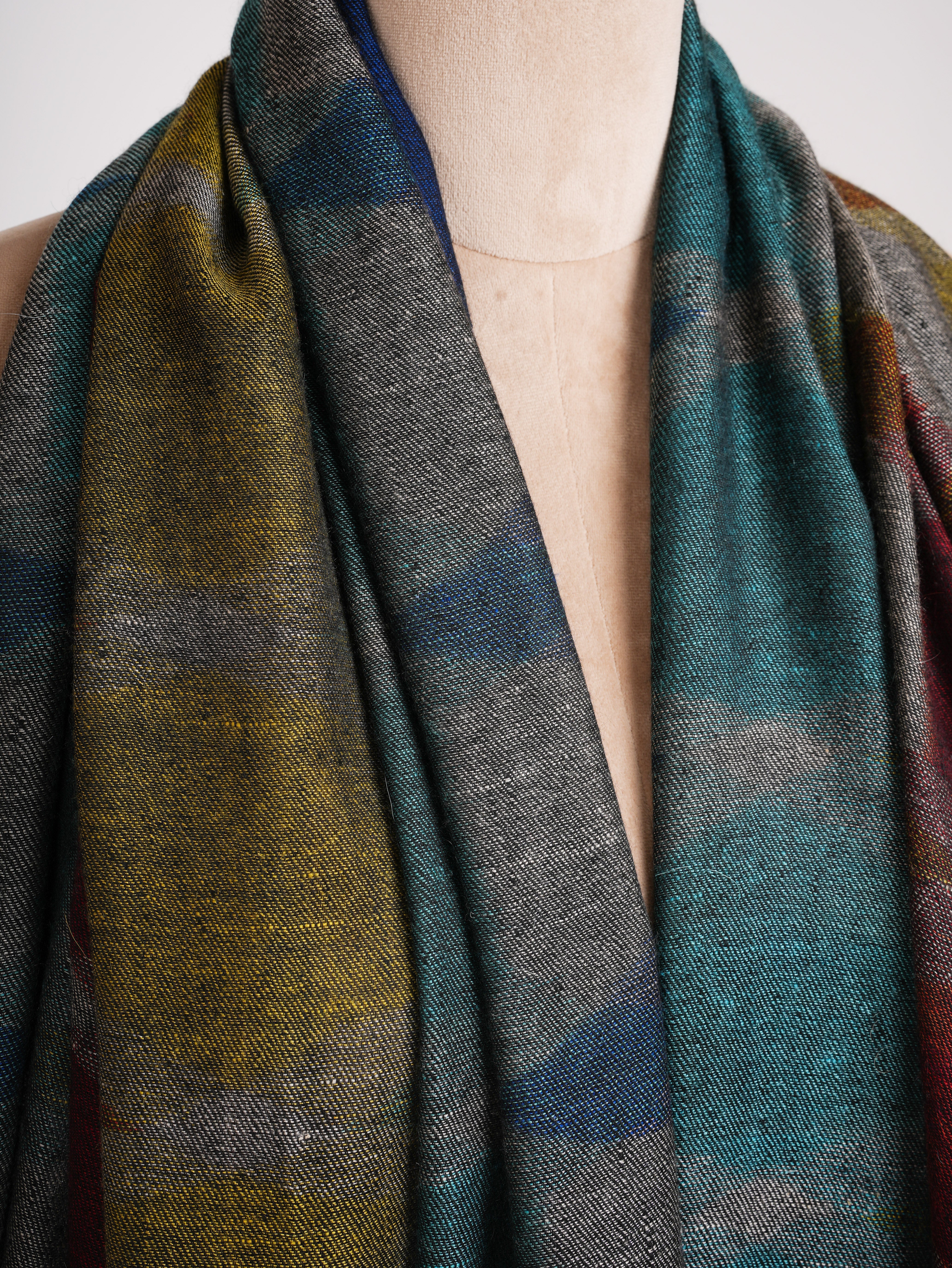 Space Dye Handwoven Stylish Pashmina Shawl