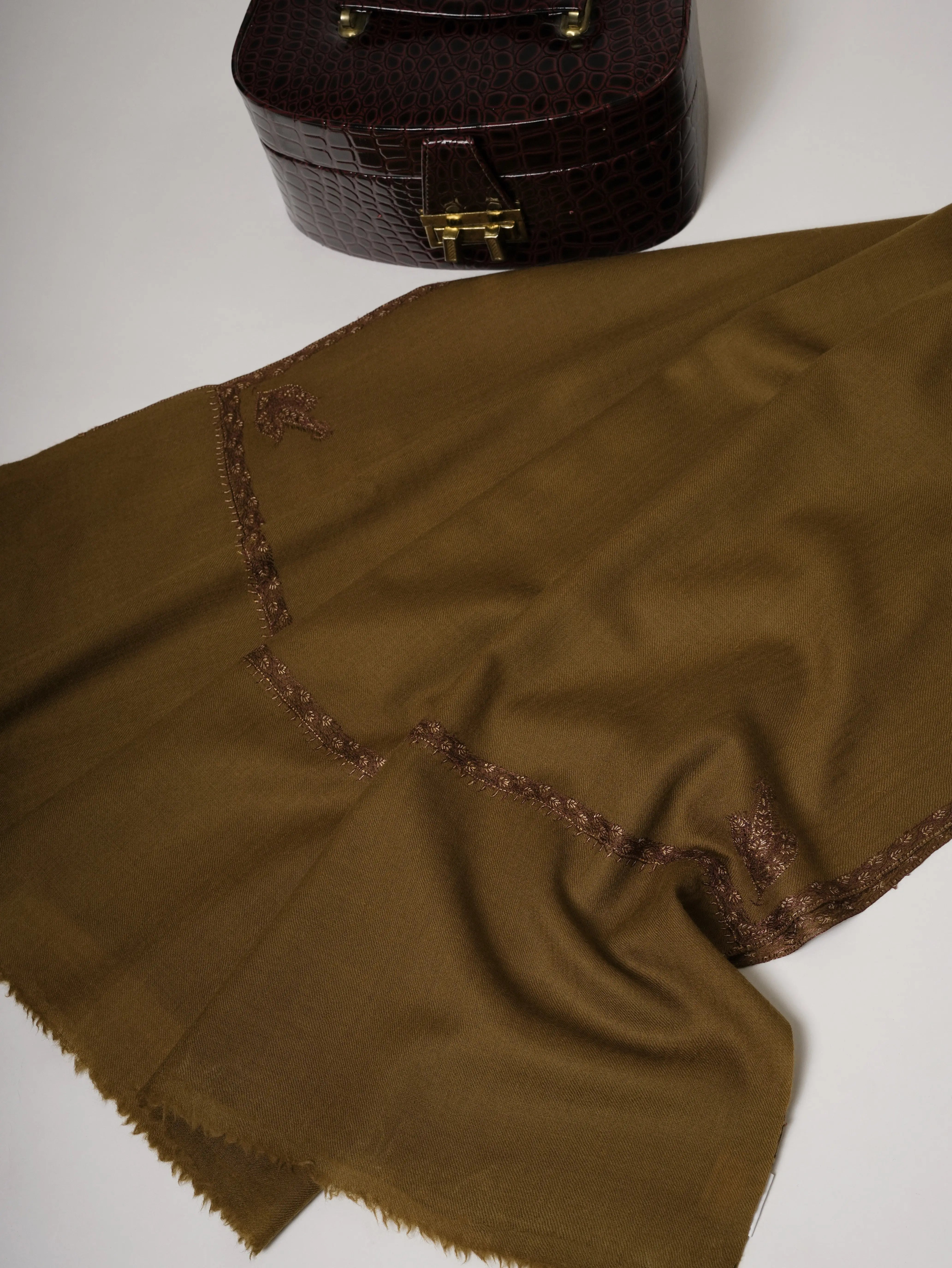Bail Hand Embroidered Fine Wool Indian Shawl Shahkaar