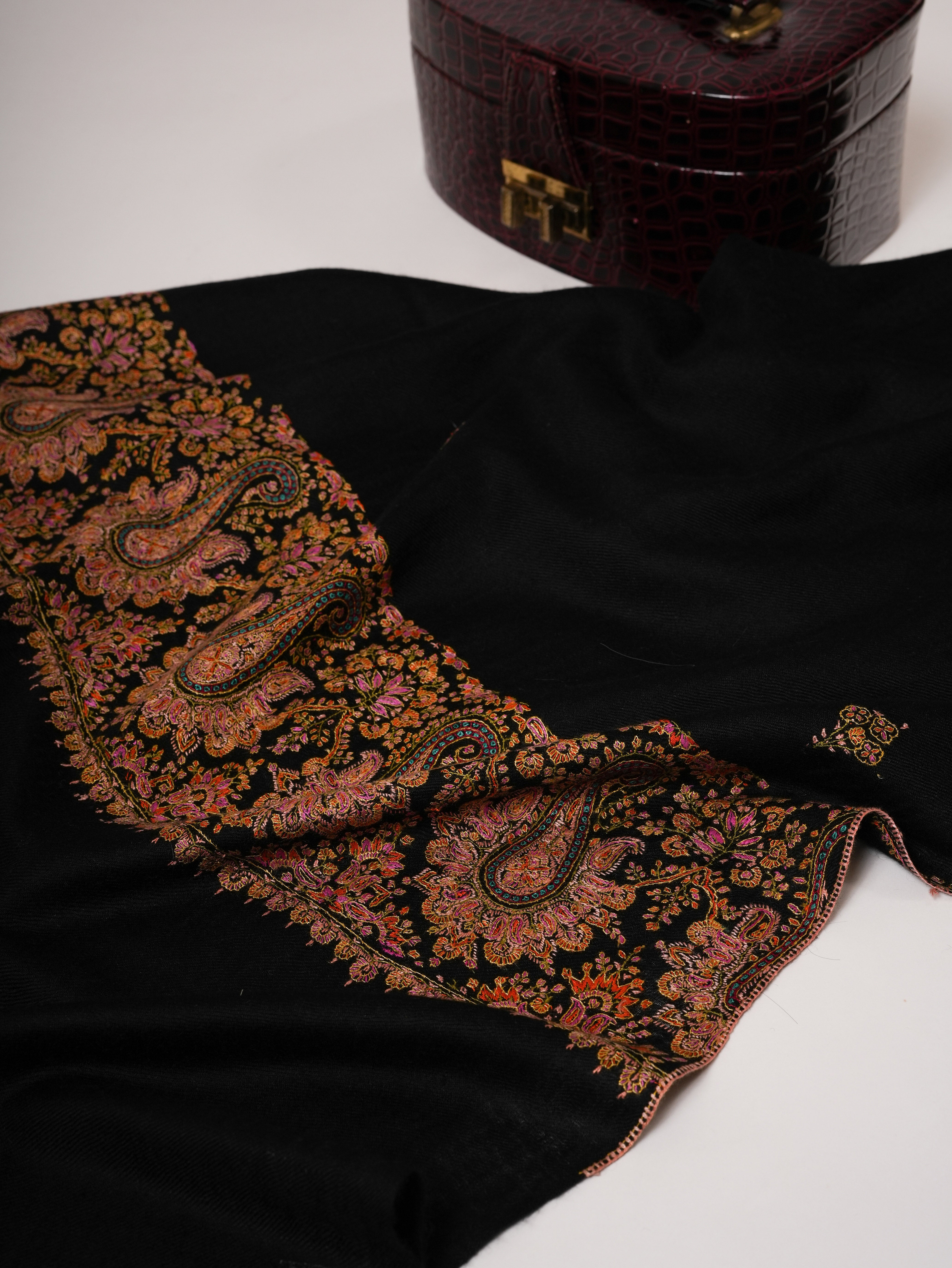 Handwoven Black Cashmere Scarf with Paisley Palla Embroidery Shahkaar