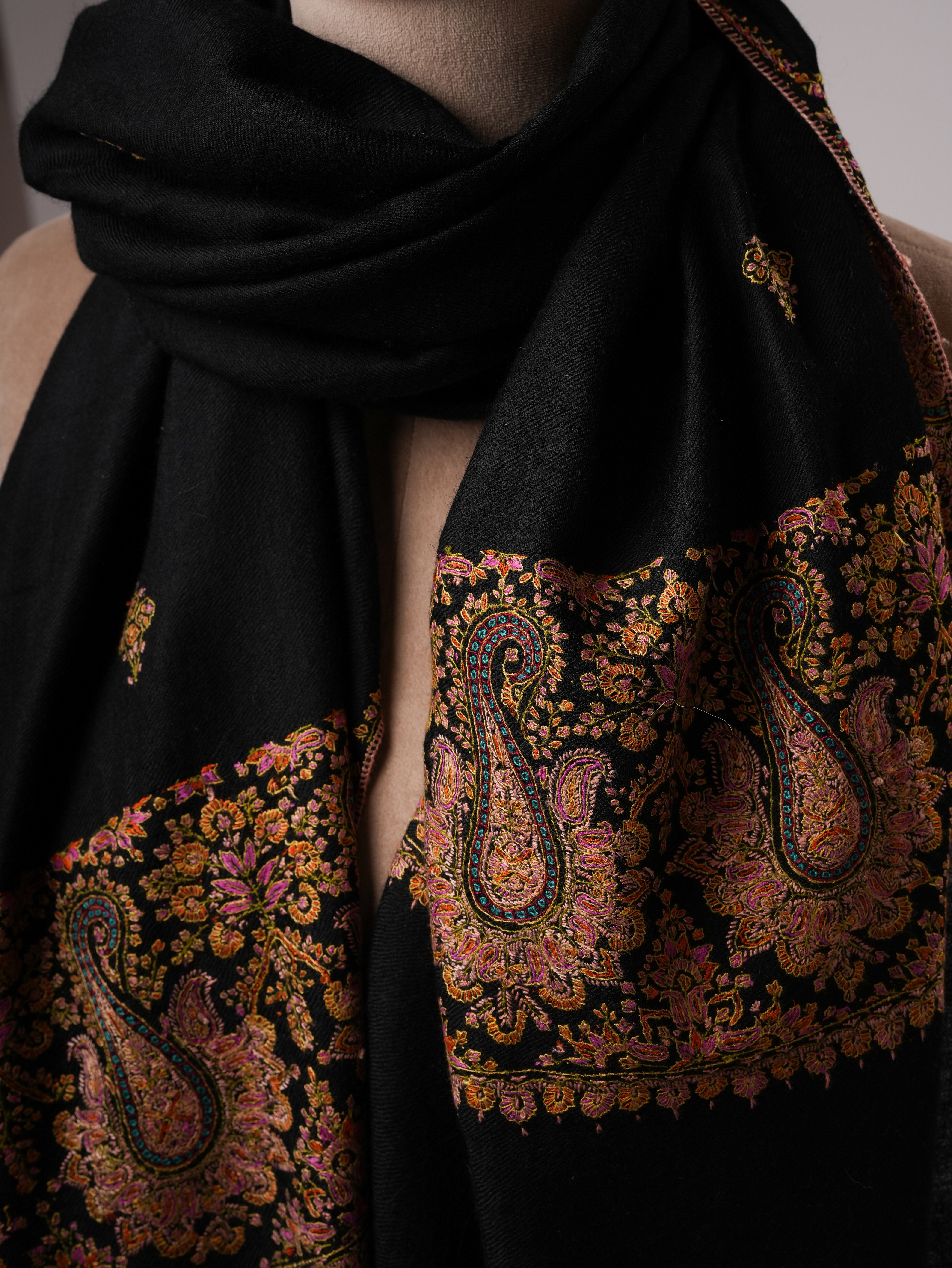Handwoven Black Cashmere Scarf with Paisley Palla Embroidery Shahkaar