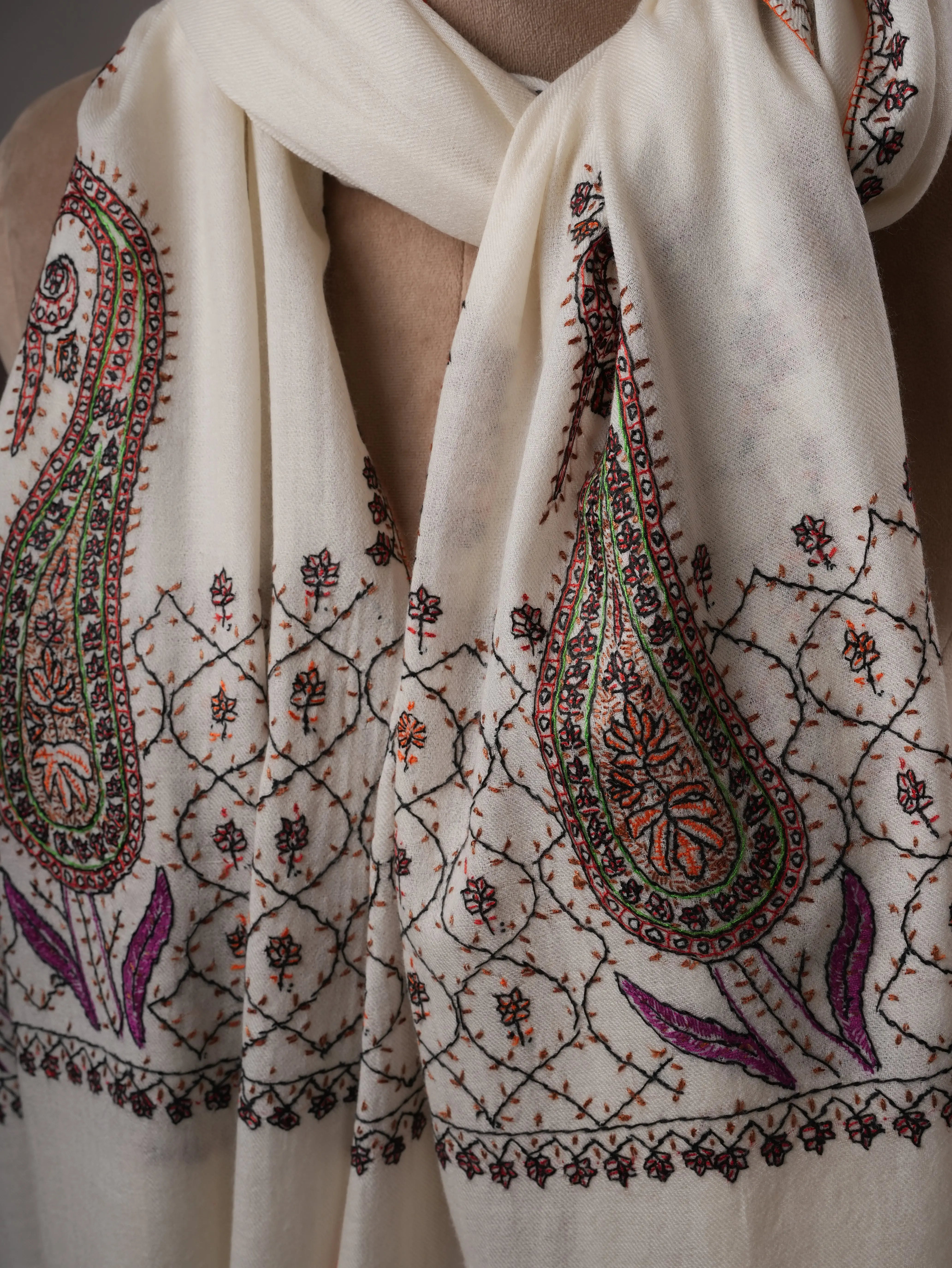Artisan White Silk Wool Scarf with Traditional Palla Embroidery Shahkaar
