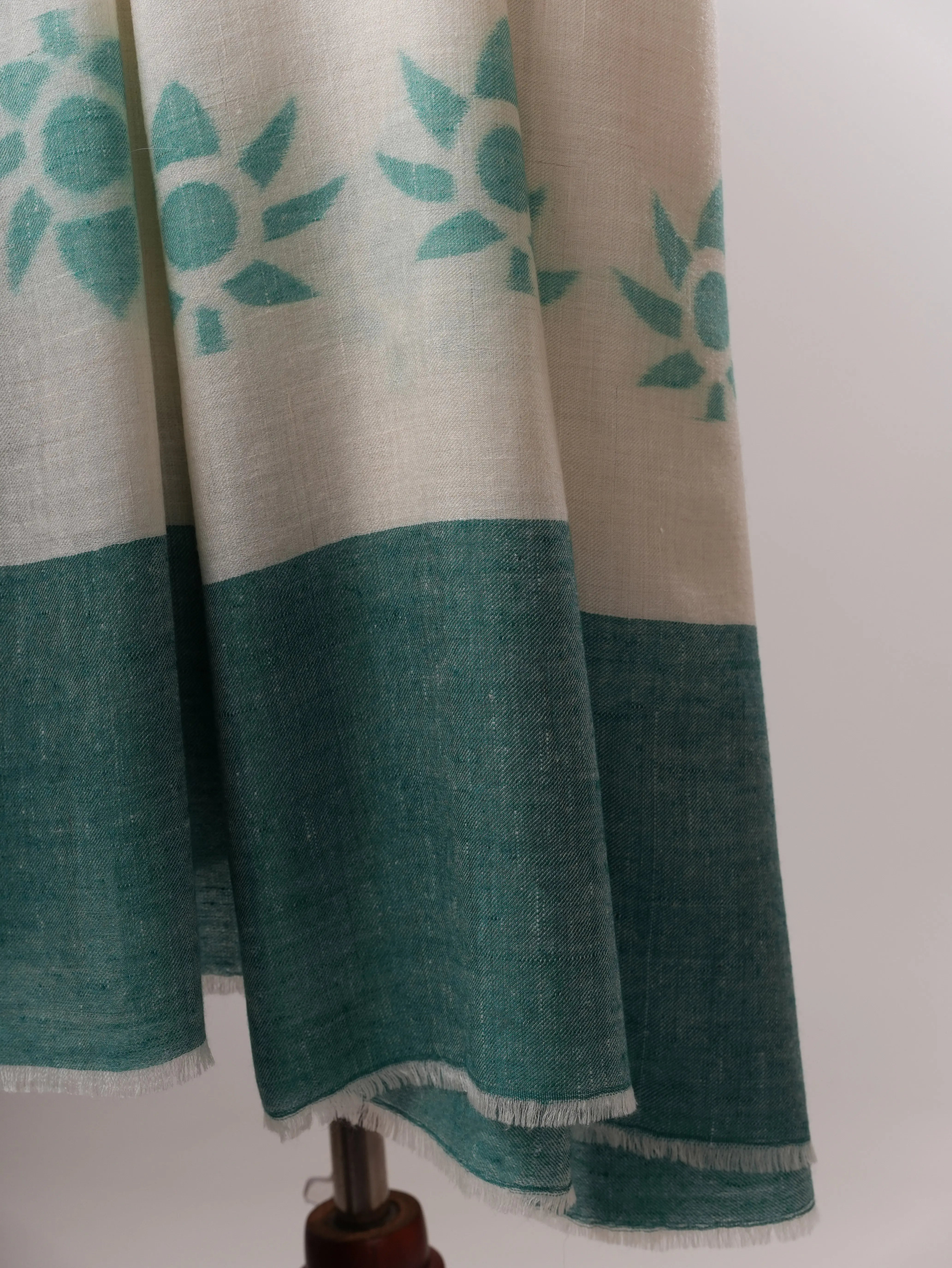 Artisan Crafted Ikat Pashmina Shawl with Floral Weave Shahkaar