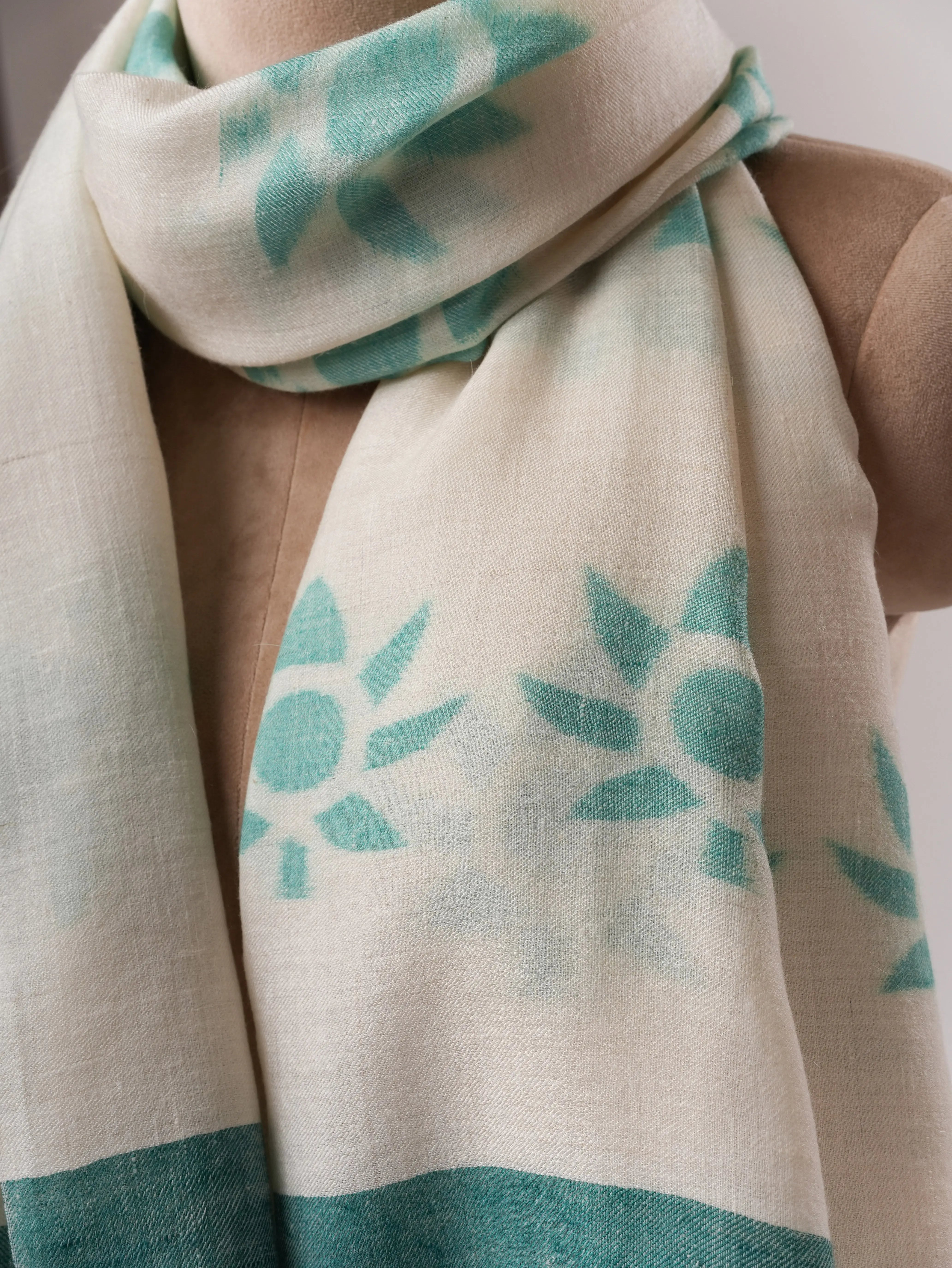 Artisan Crafted Ikat Pashmina Shawl with Floral Weave Shahkaar