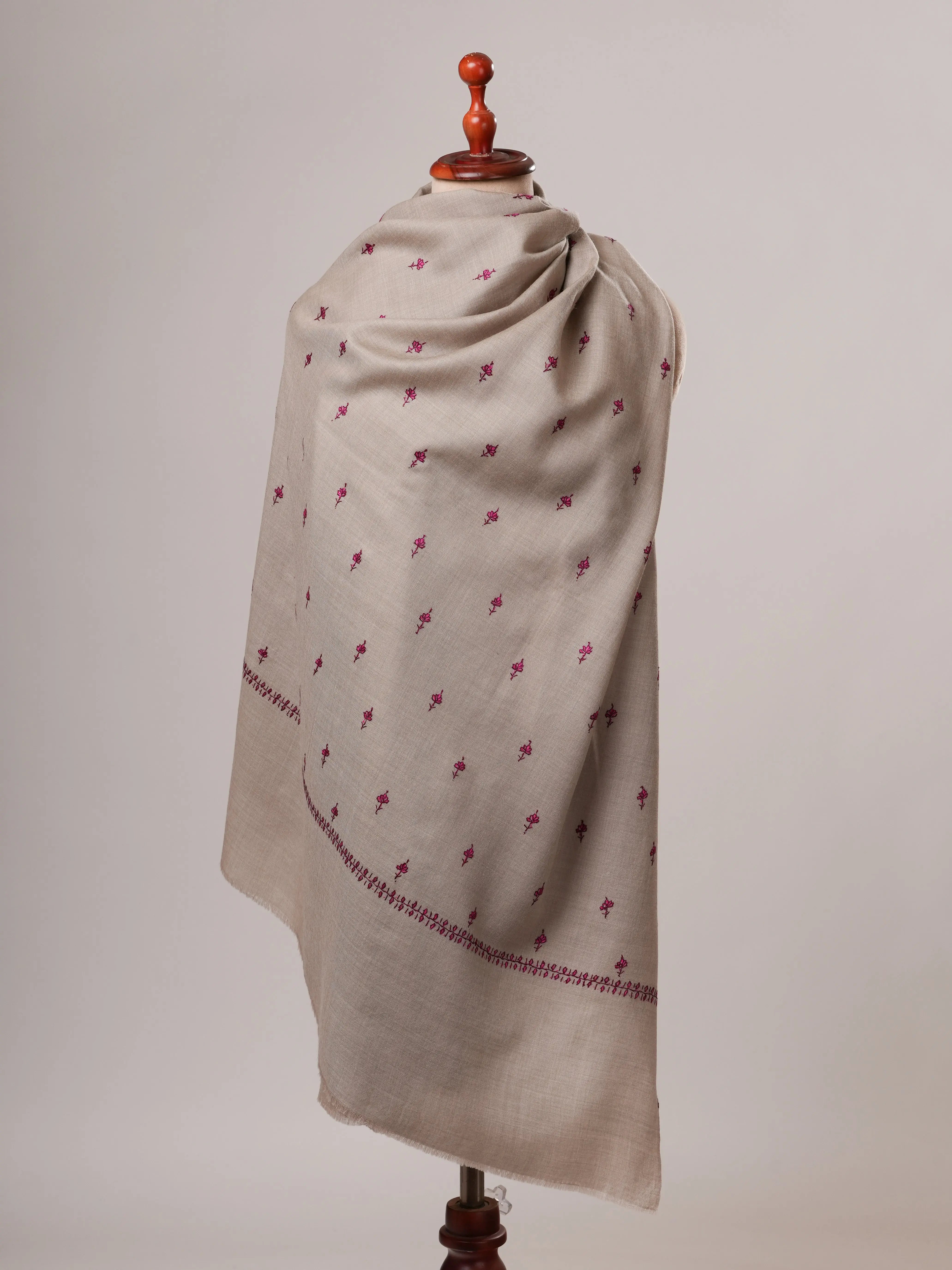 Grey Machie Booti Hand Embroidered Fine Wool Shawl Shahkaar