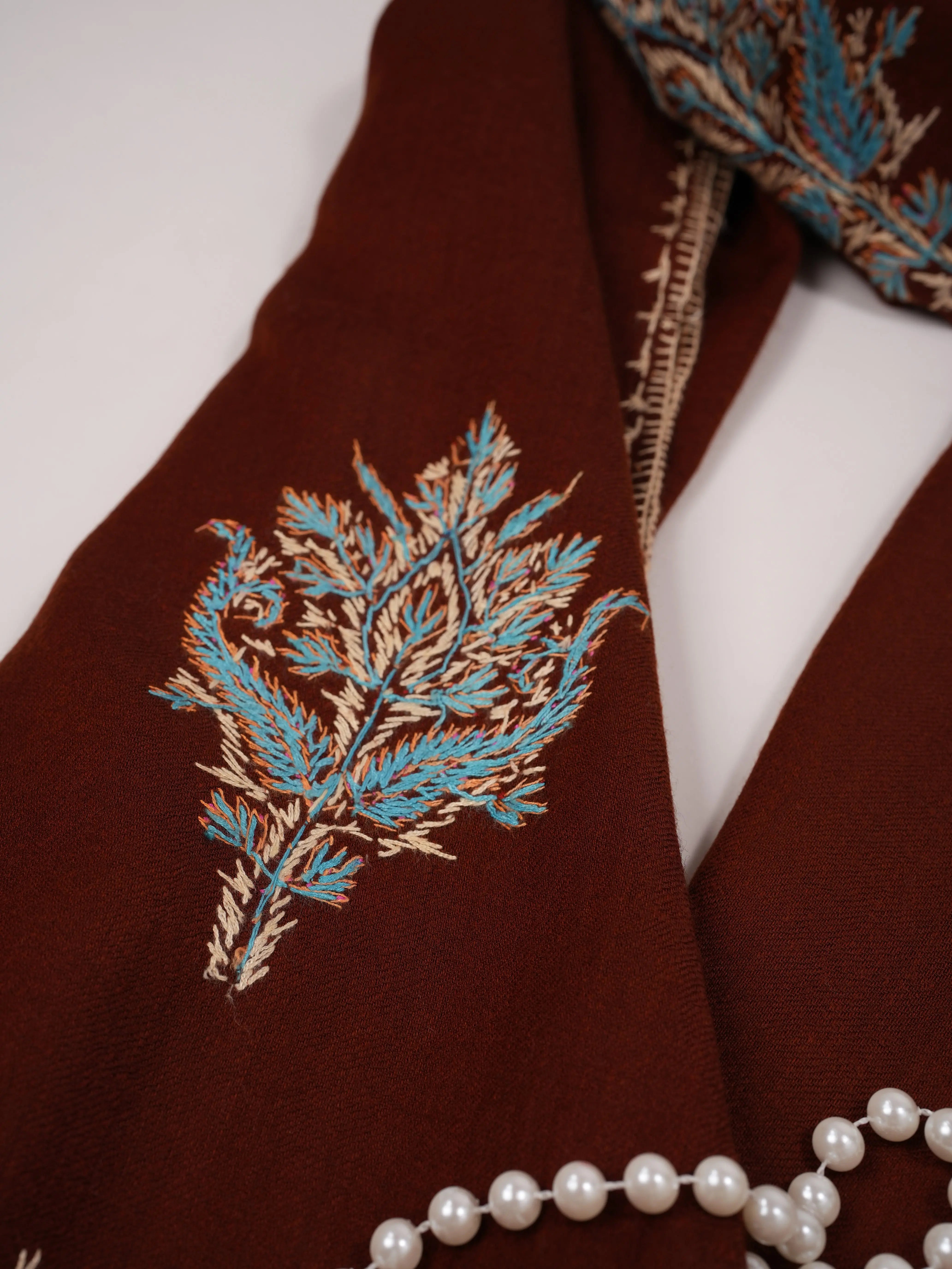 Maroon Fine Wool Kashmiri Shawl with Aksi Buteh Hand Sozni Embroidery Shahkaar.com