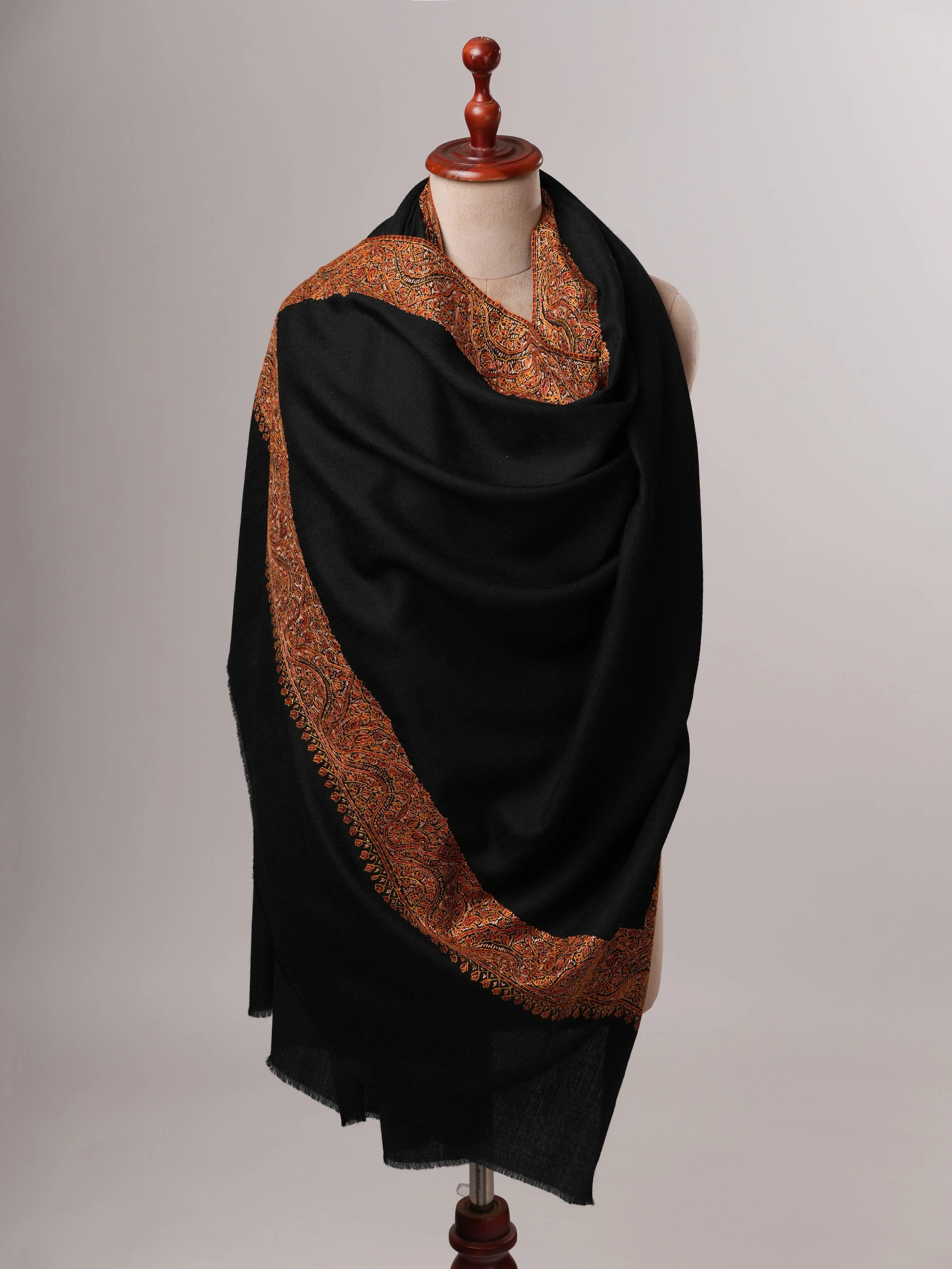 Classic Black Fine Wool Shawl with Daur Dar Embroidery Shahkaar