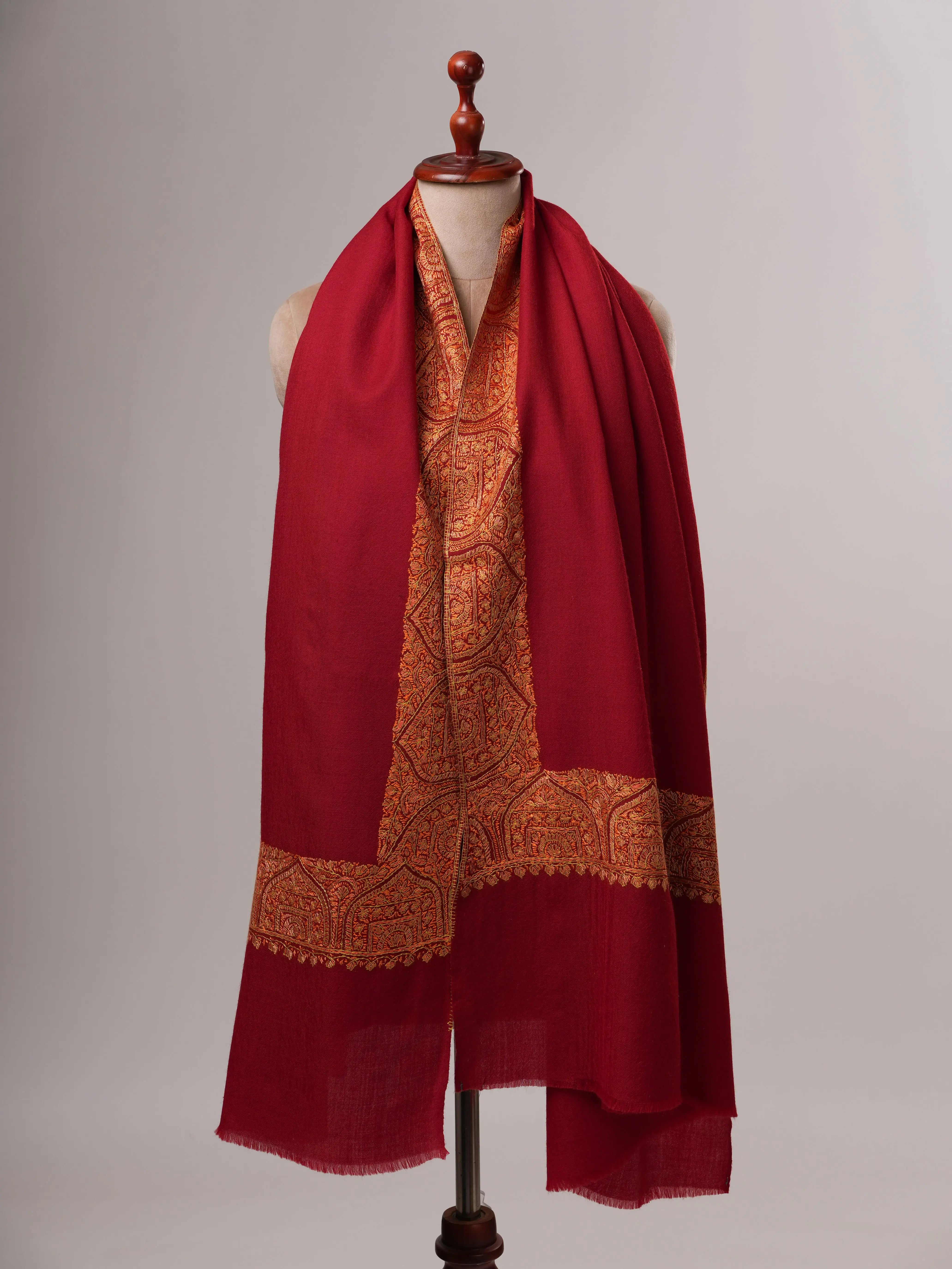 Hand Embroidered Burgundy Fine Wool Shawl with Daur Dar Border Shahkaar