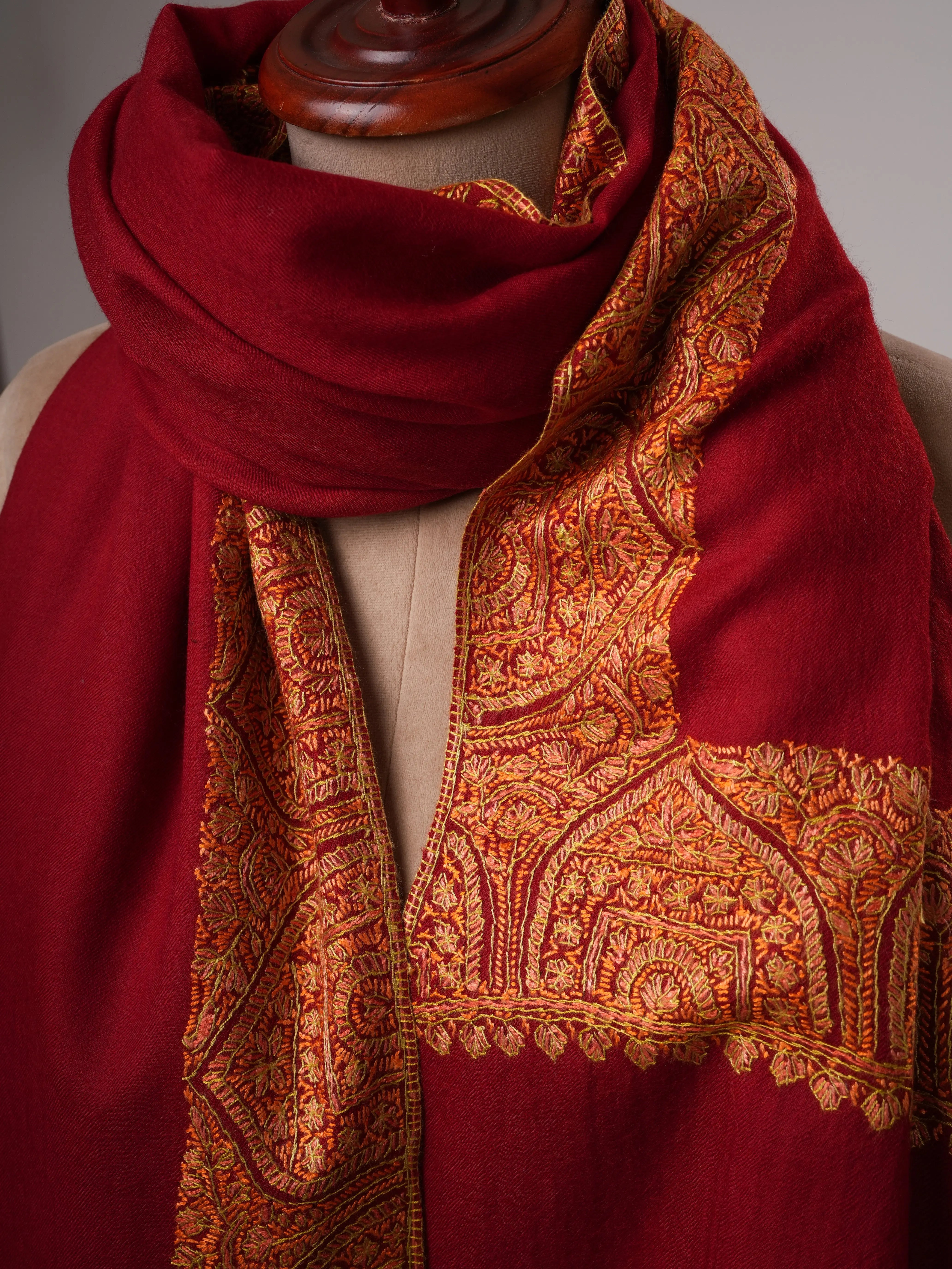 Hand Embroidered Burgundy Fine Wool Shawl with Daur Dar Border Shahkaar