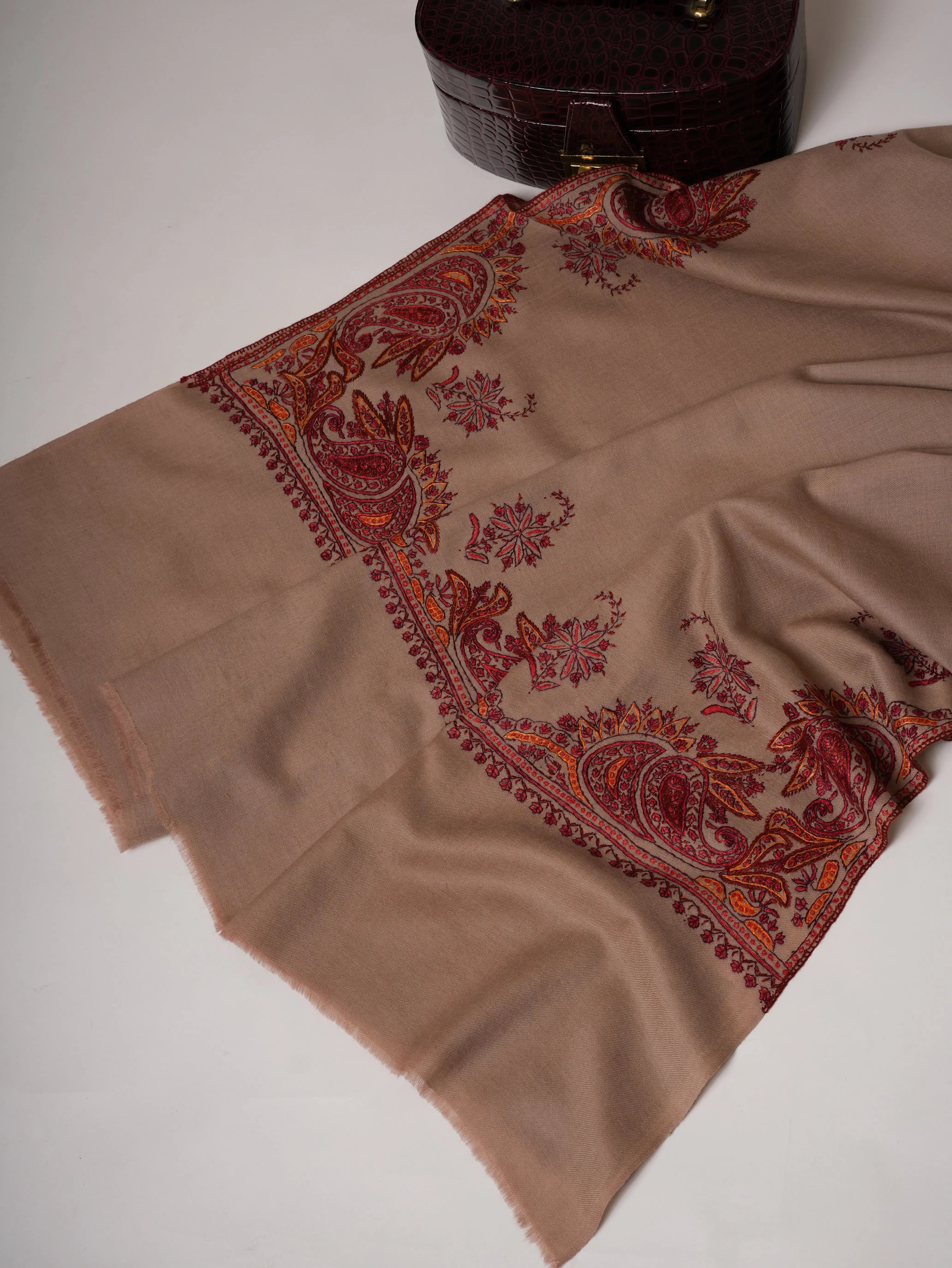 Beige Hand Embroidered Daurdar Fine Wool Shawl Shahkaar