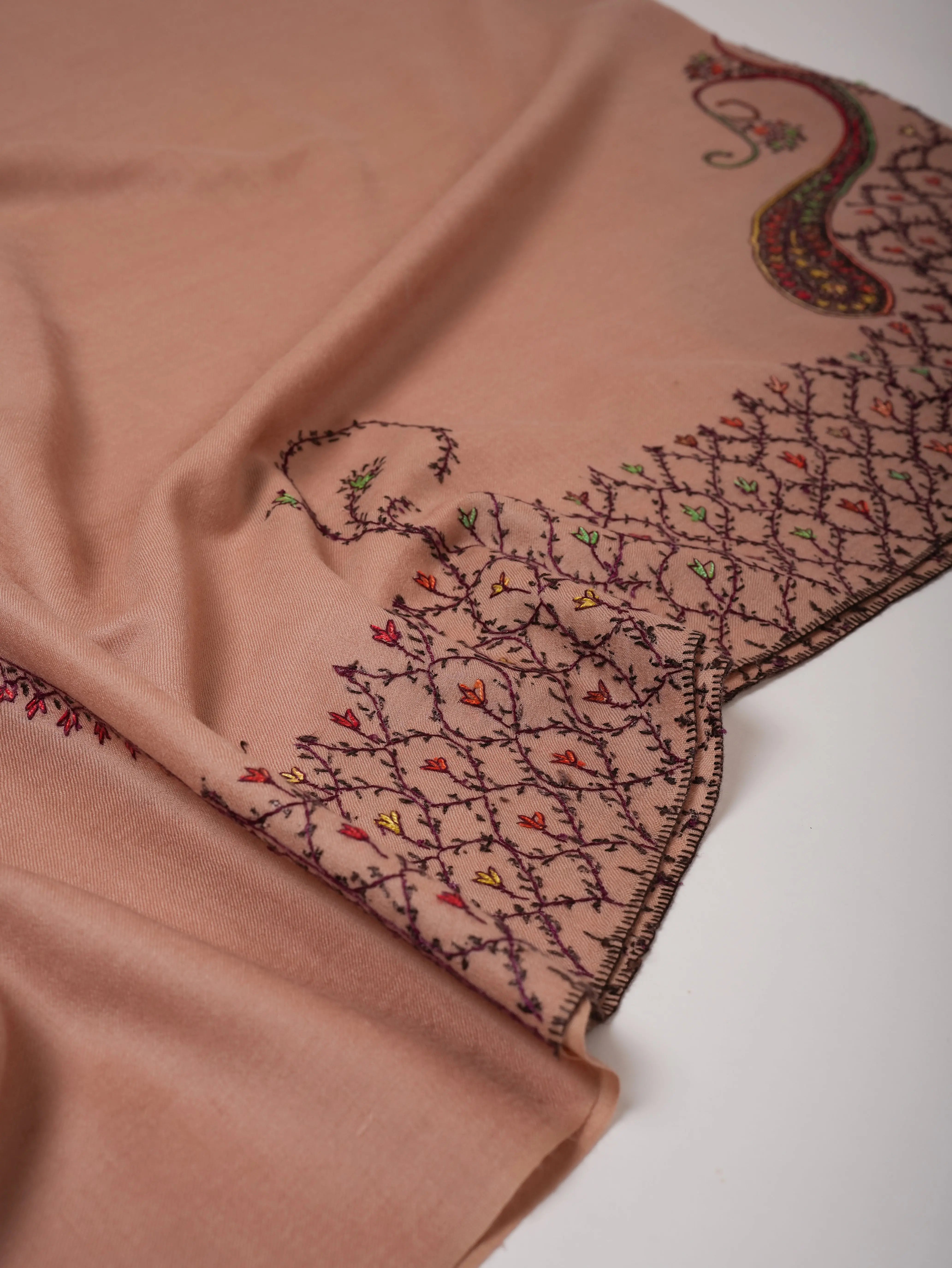 Elegant Light Pink Fine Wool Shawl Featuring Handcrafted Embroidery Shahkaar