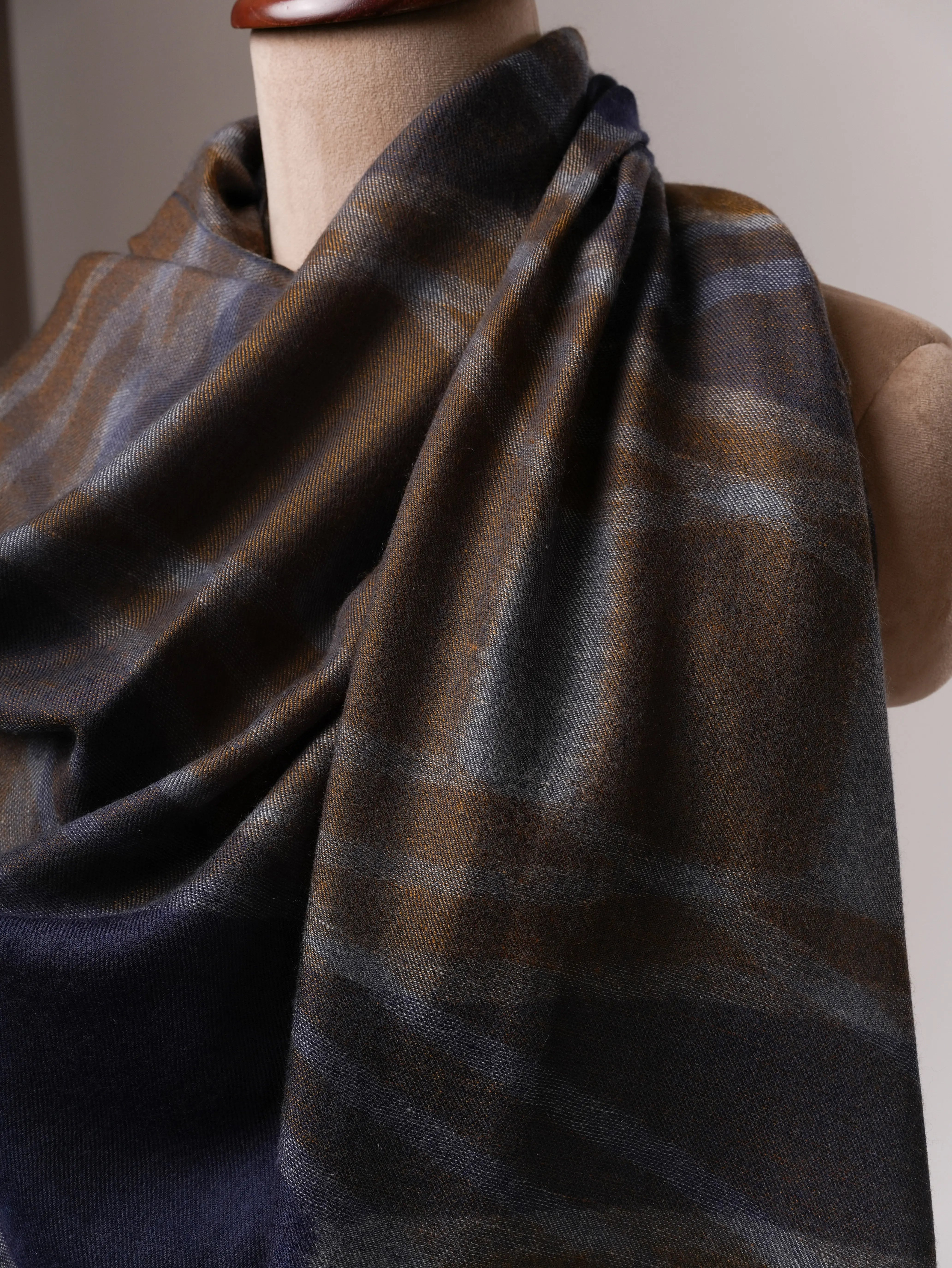 Contemporary Ikat Featherlight Pashmina Shawl Shahkaar