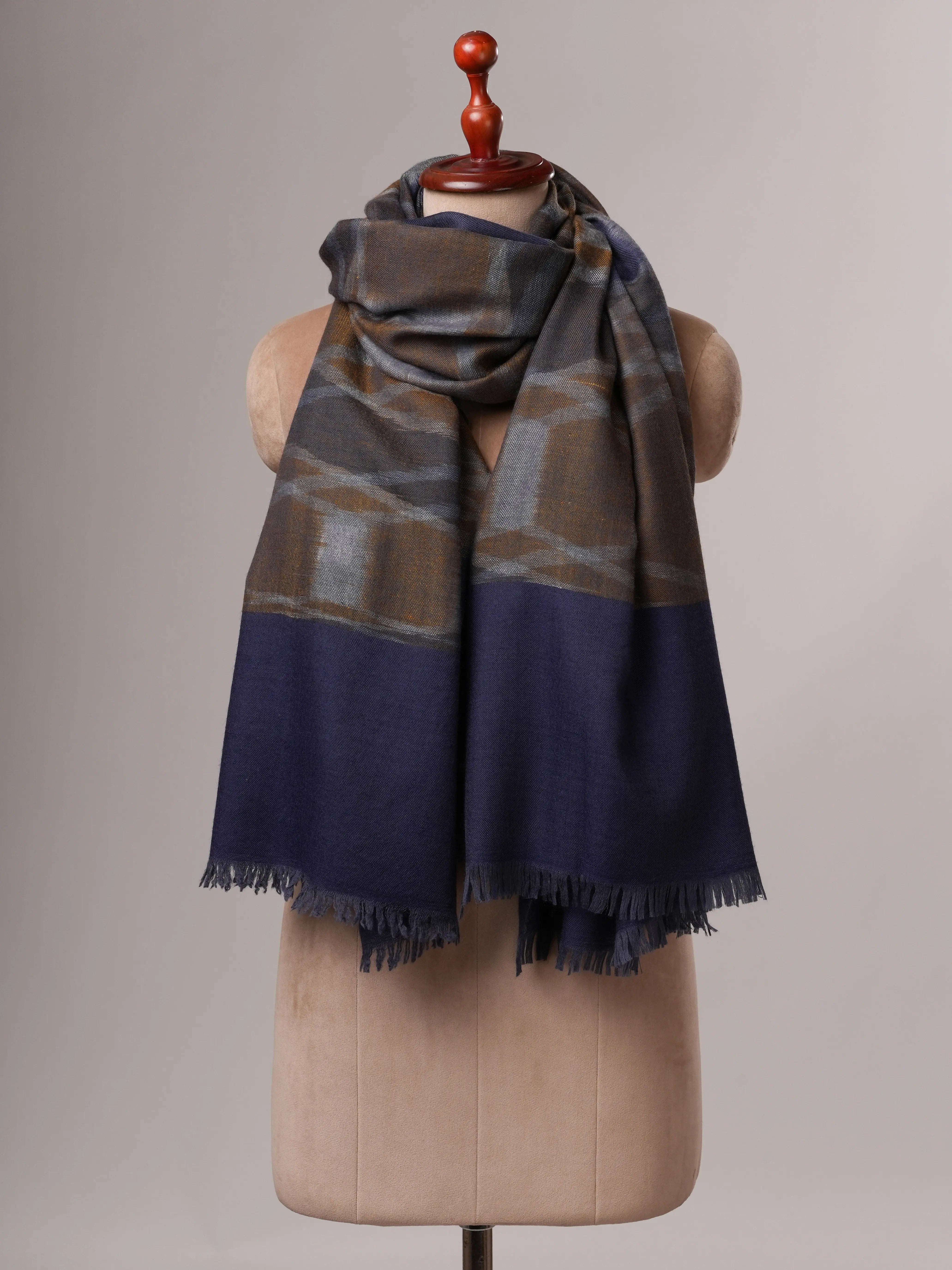 Contemporary Ikat Featherlight Pashmina Shawl Shahkaar