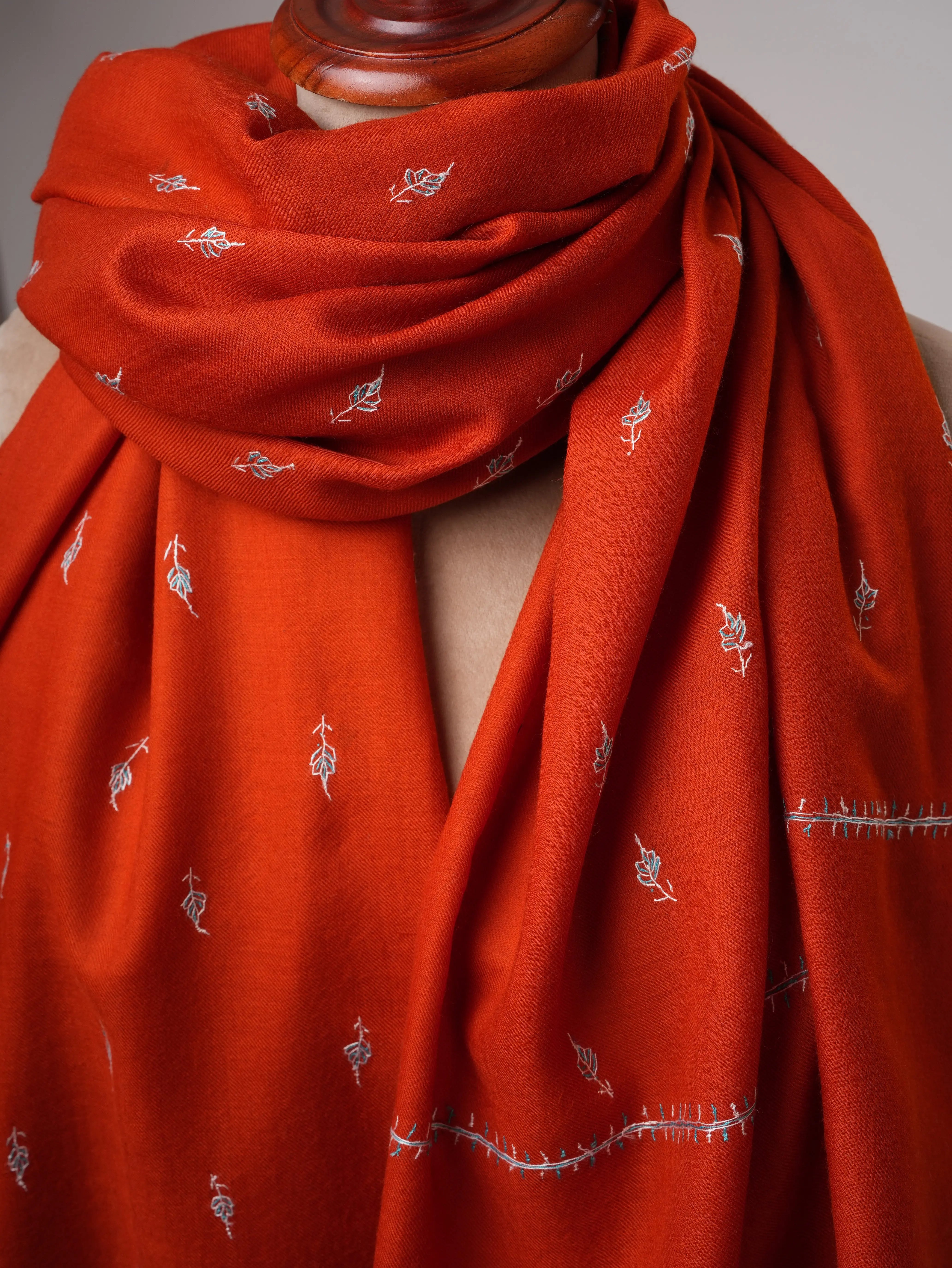 Hand Embroidered Kashmiri Fine Wool Mache Booti Motif Shawl Shahkaar