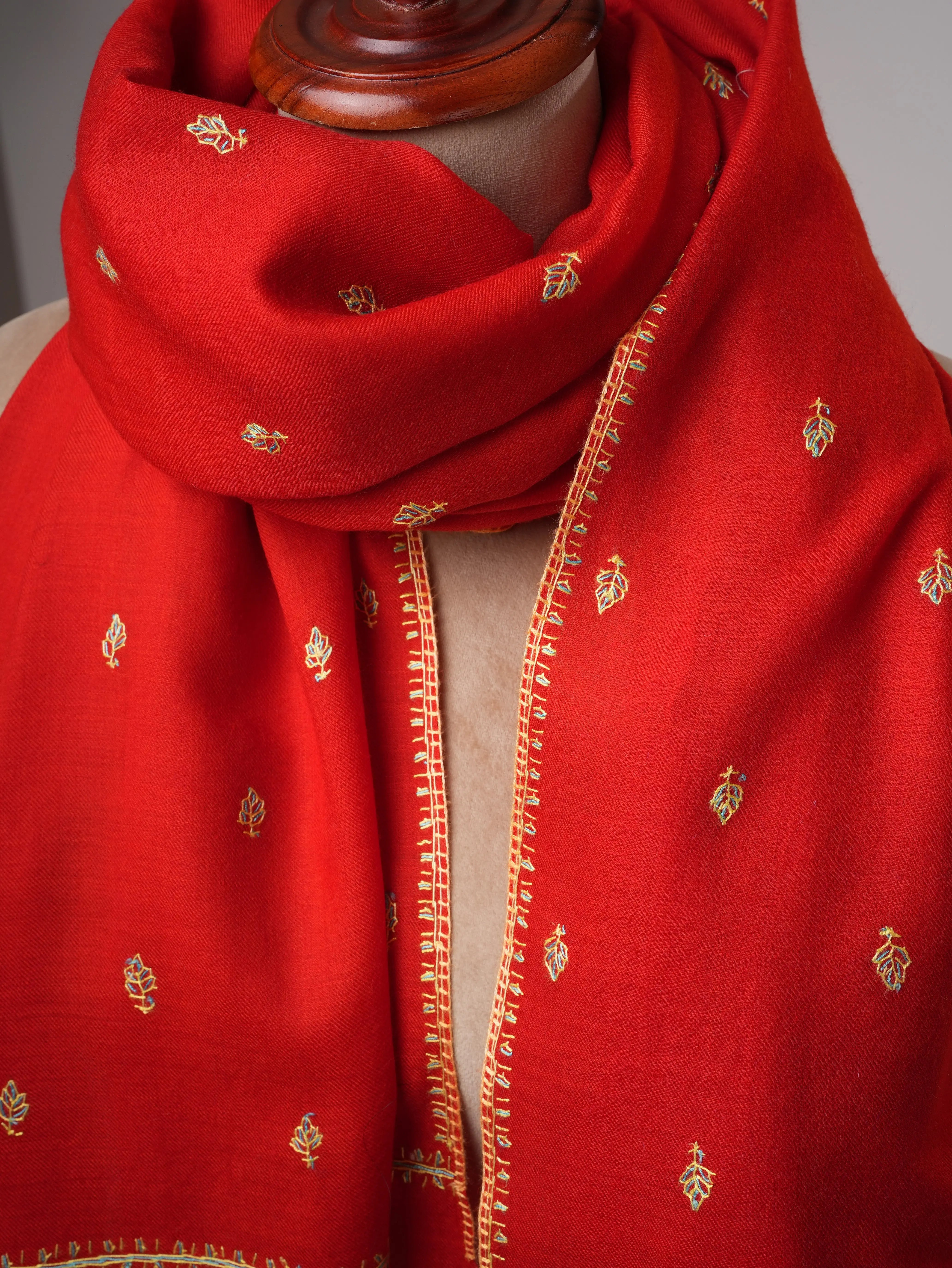 Hand Embroidered Fine Wool Mache Booti Motif Shawl Shahkaar