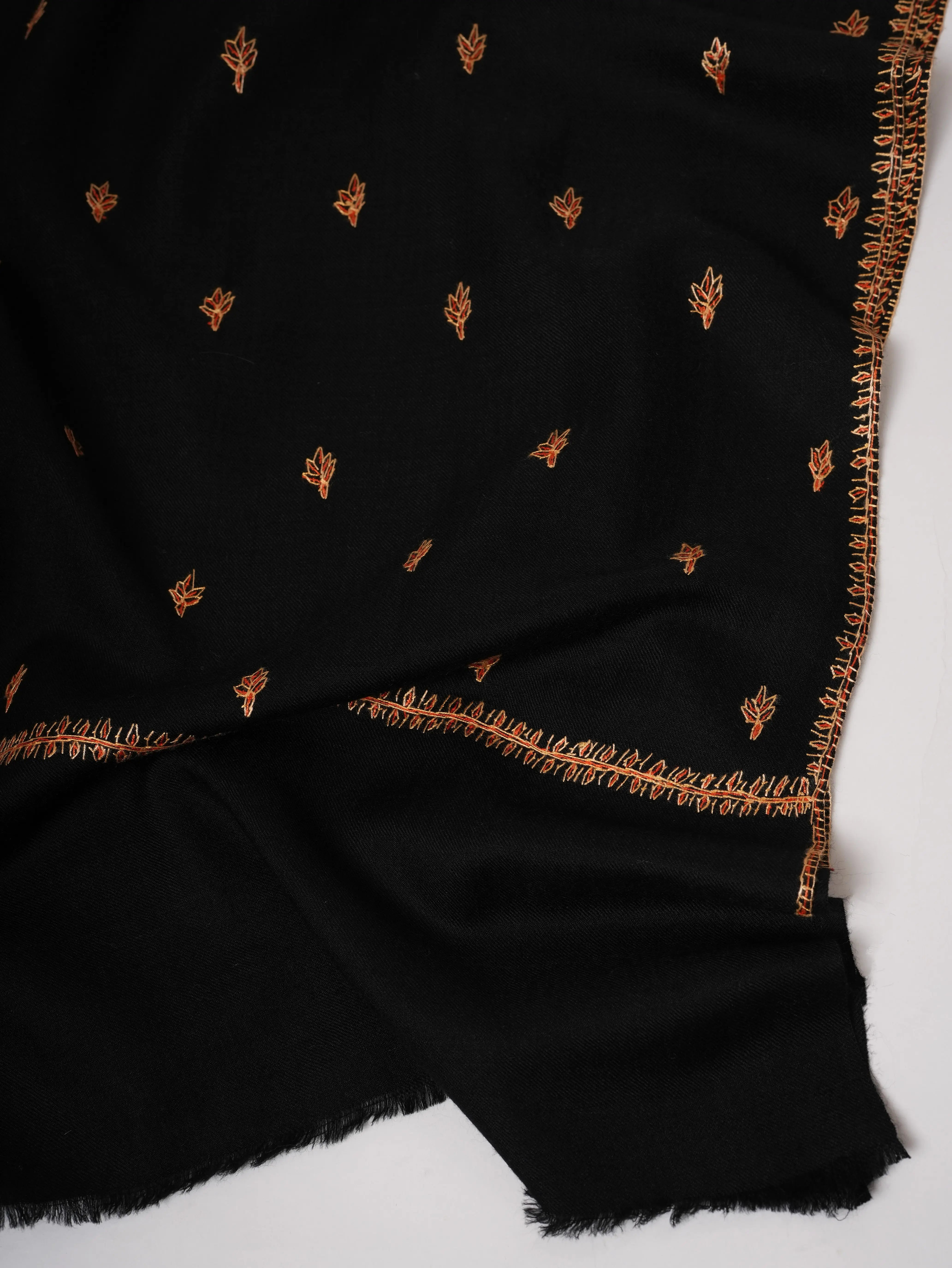 Artisan Made Black Fine Wool Shawl Featuring Mache Booti Motifs Shahkaar