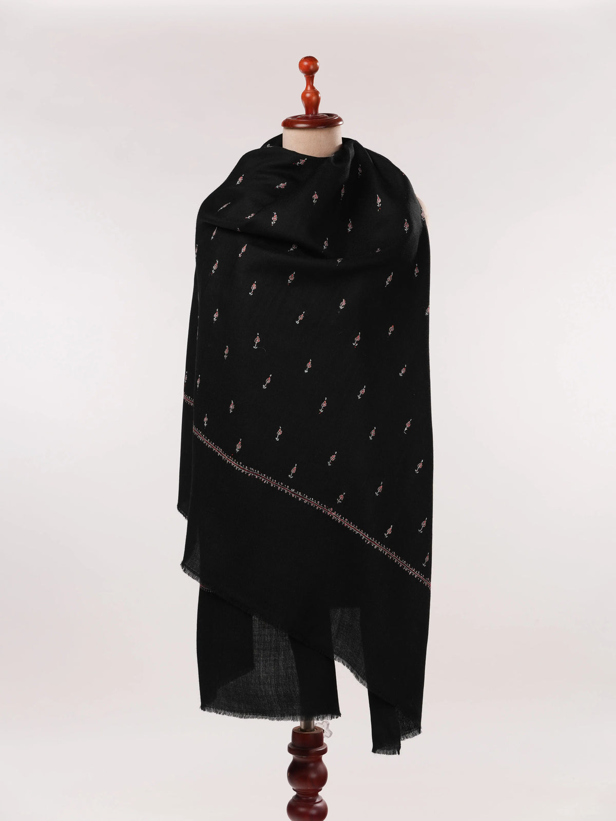 Buteh Hand Sozni Embroidered Black Kashmiri Fine Wool Shawl Shahkaar.com