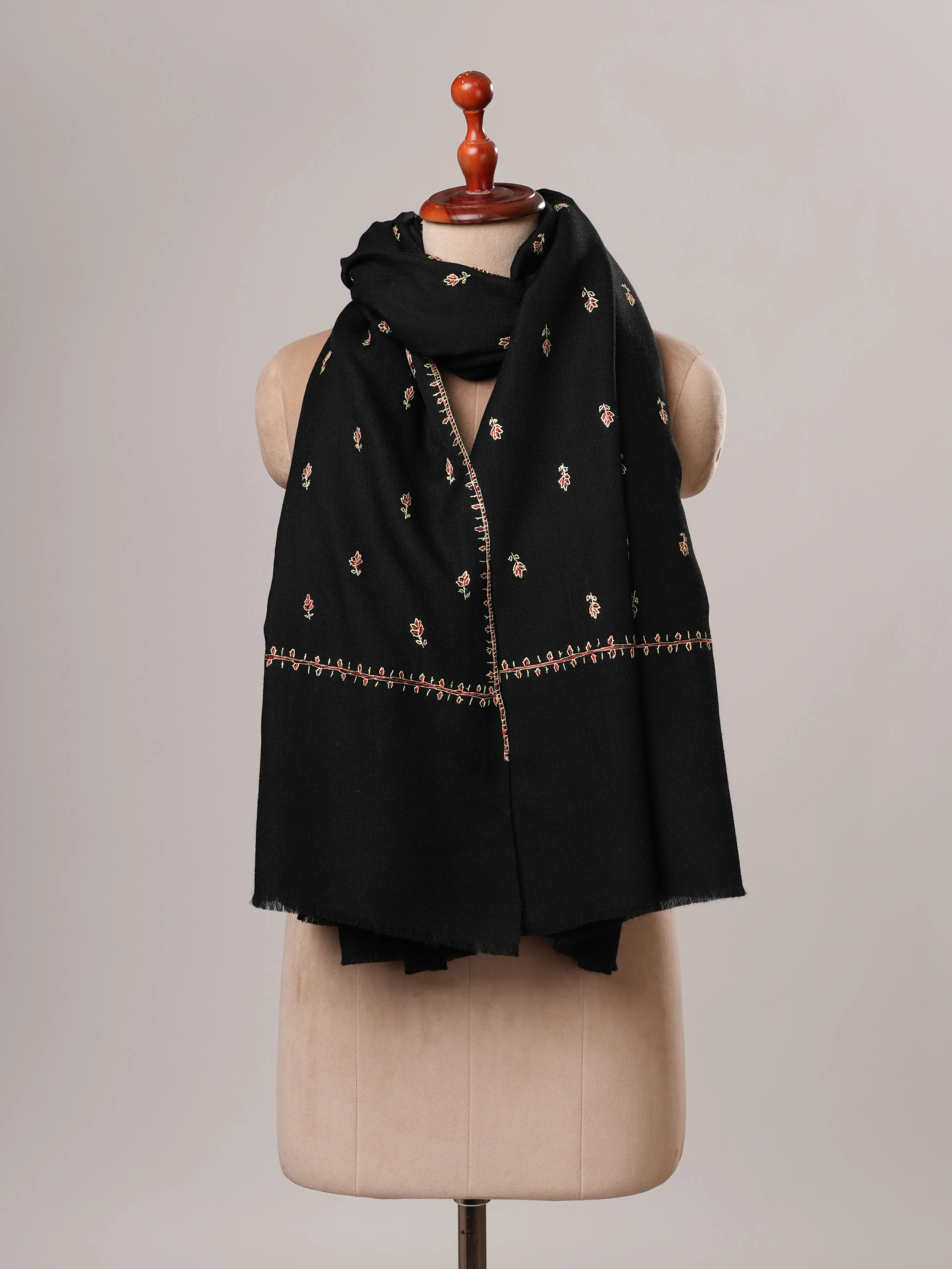 Hand Embroidered Machie Booti Indian Fine Wool Shawl Shahkaar