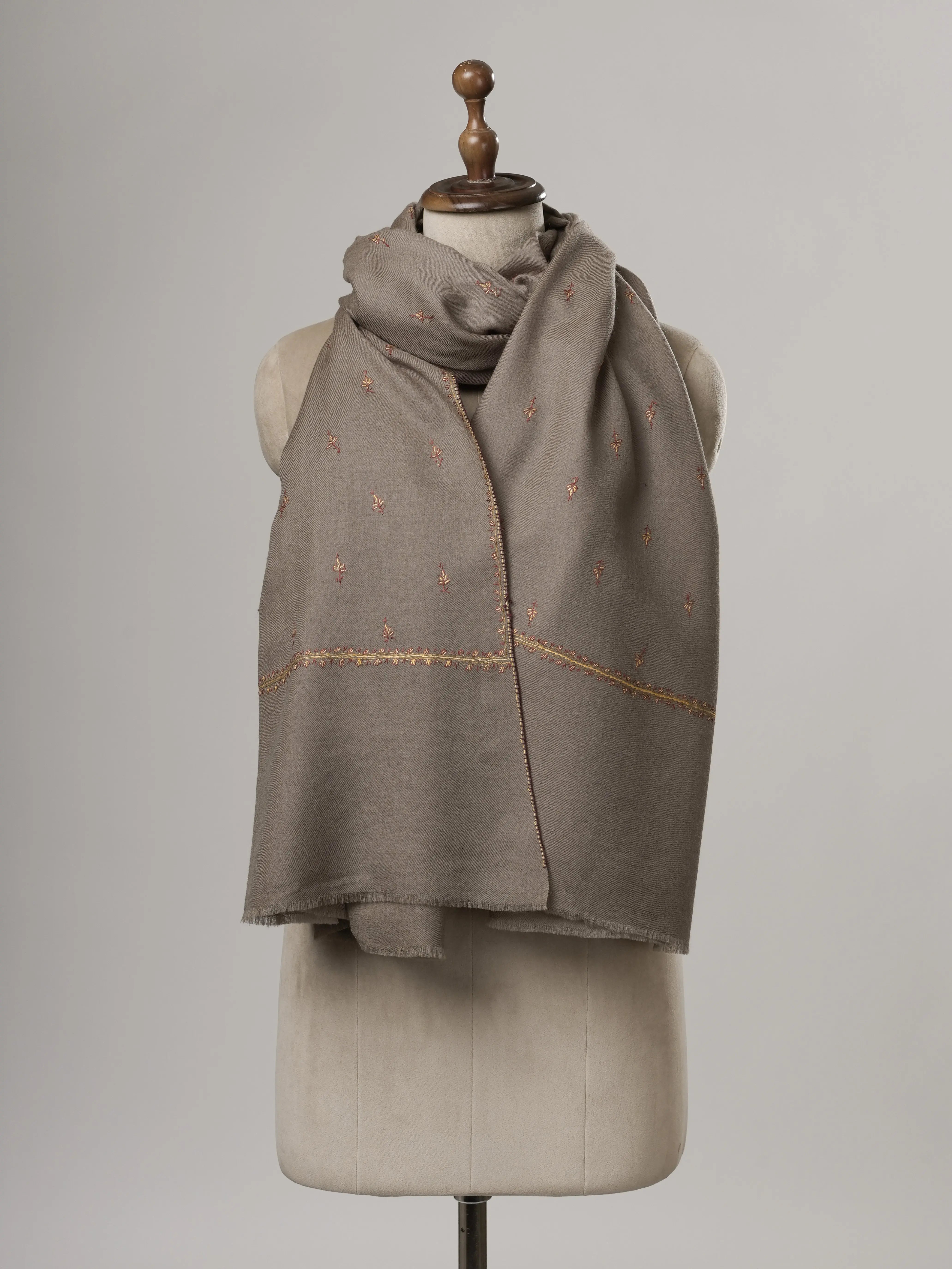 Toosh Color Hand Embroidered Fine Wool Shawl Shahkaar
