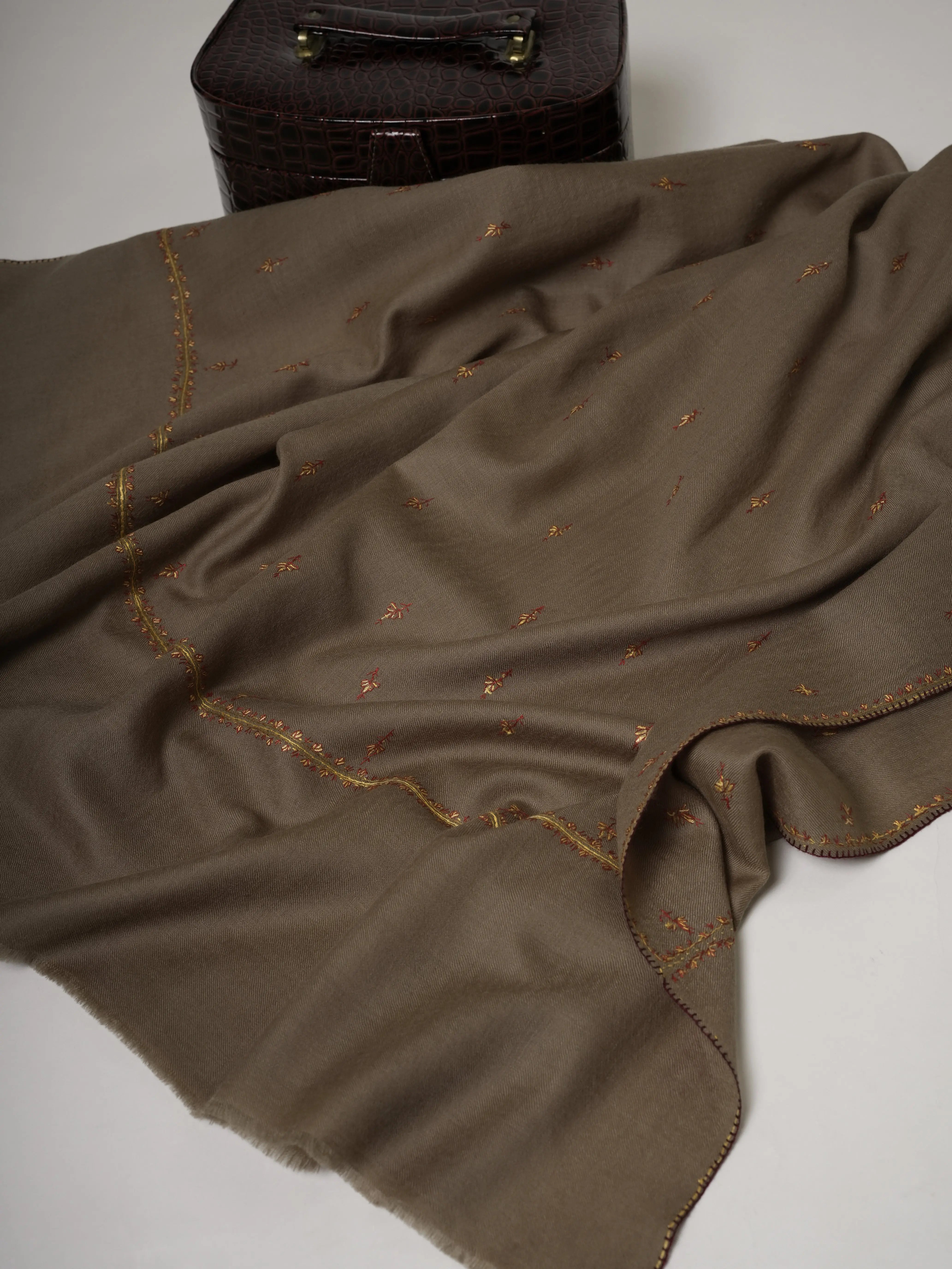 Toosh Color Hand Embroidered Fine Wool Shawl Shahkaar
