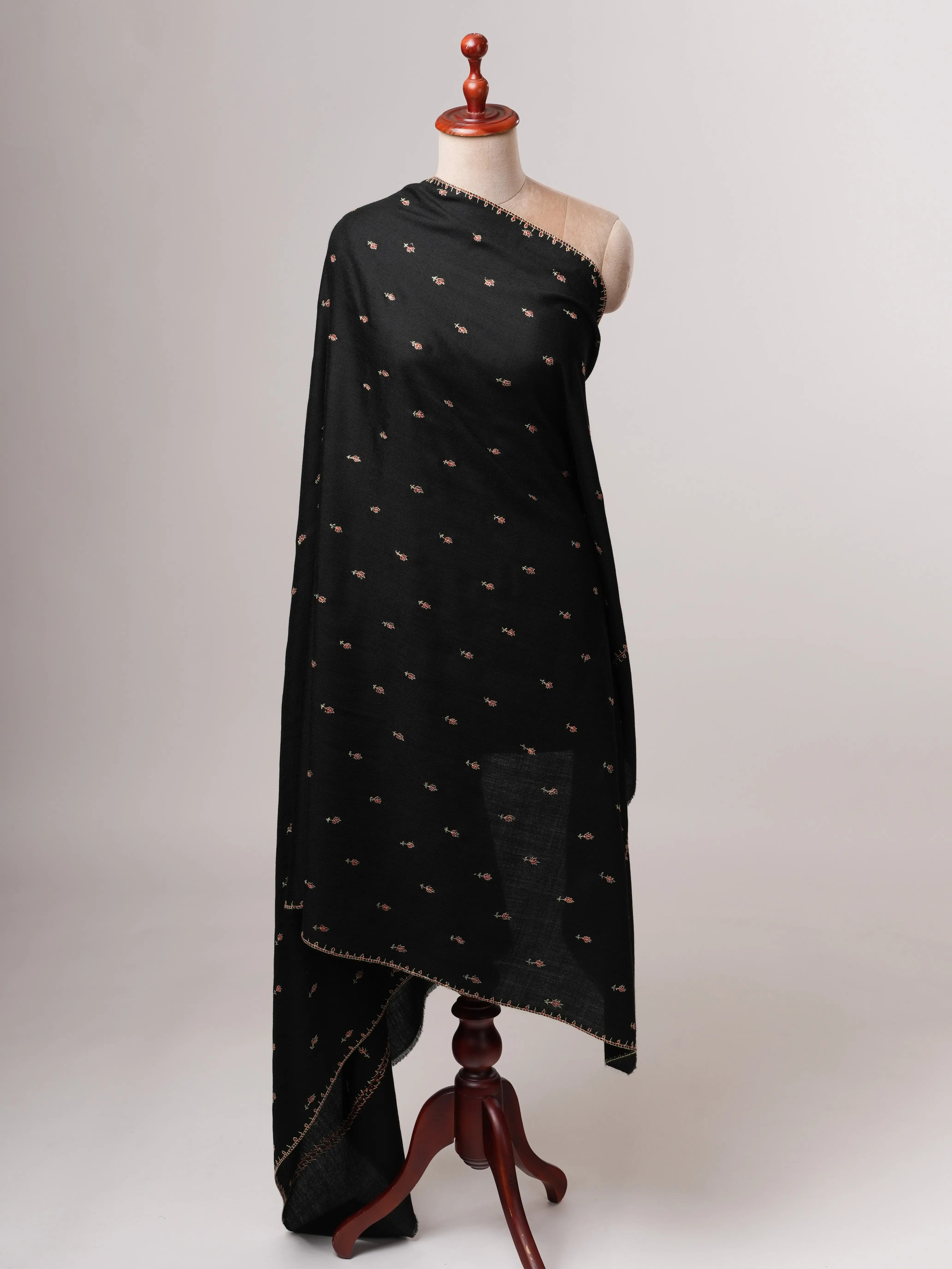 Artisanal Kashmiri Shawl in Fine Wool with Mache Booti Motifs Shahkaar