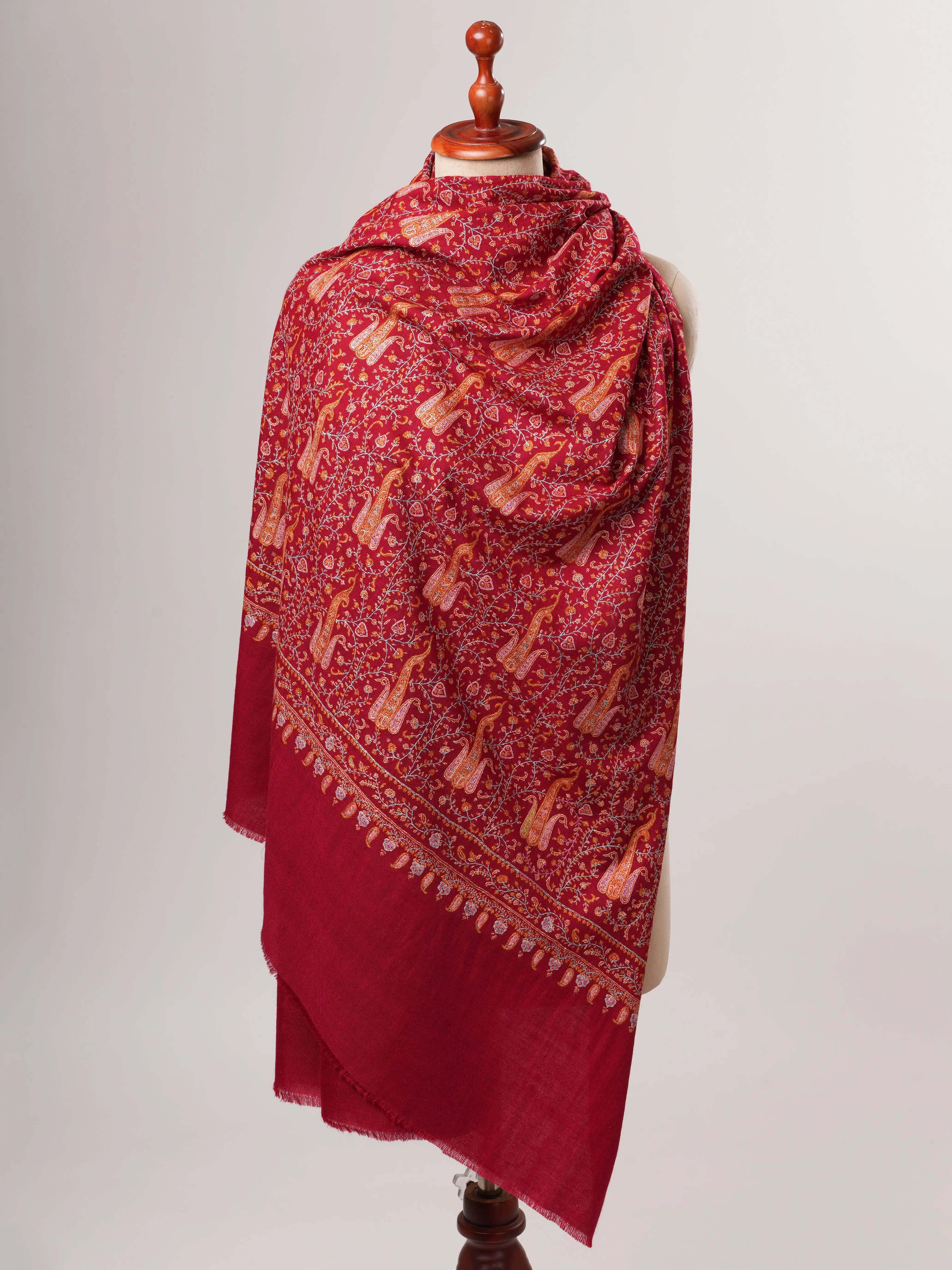 Neem Jamavar Pashmina Shawl with Classic Kashmiri Sozni Embroidery Shahkaar