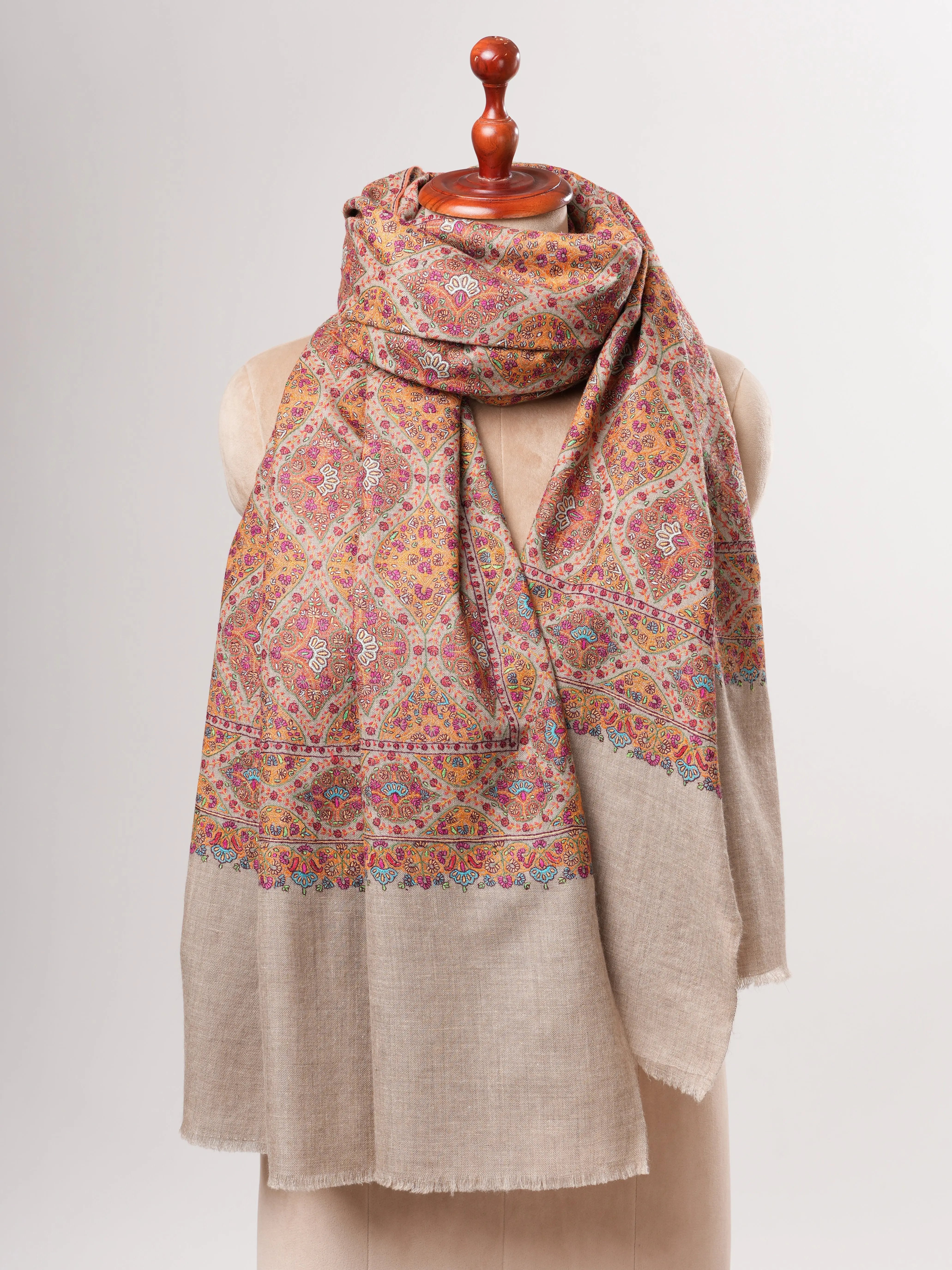 Kashmiri Pashmina Jamavar Shawl in Grey with Detailed Sozni Handwork Shahkaar