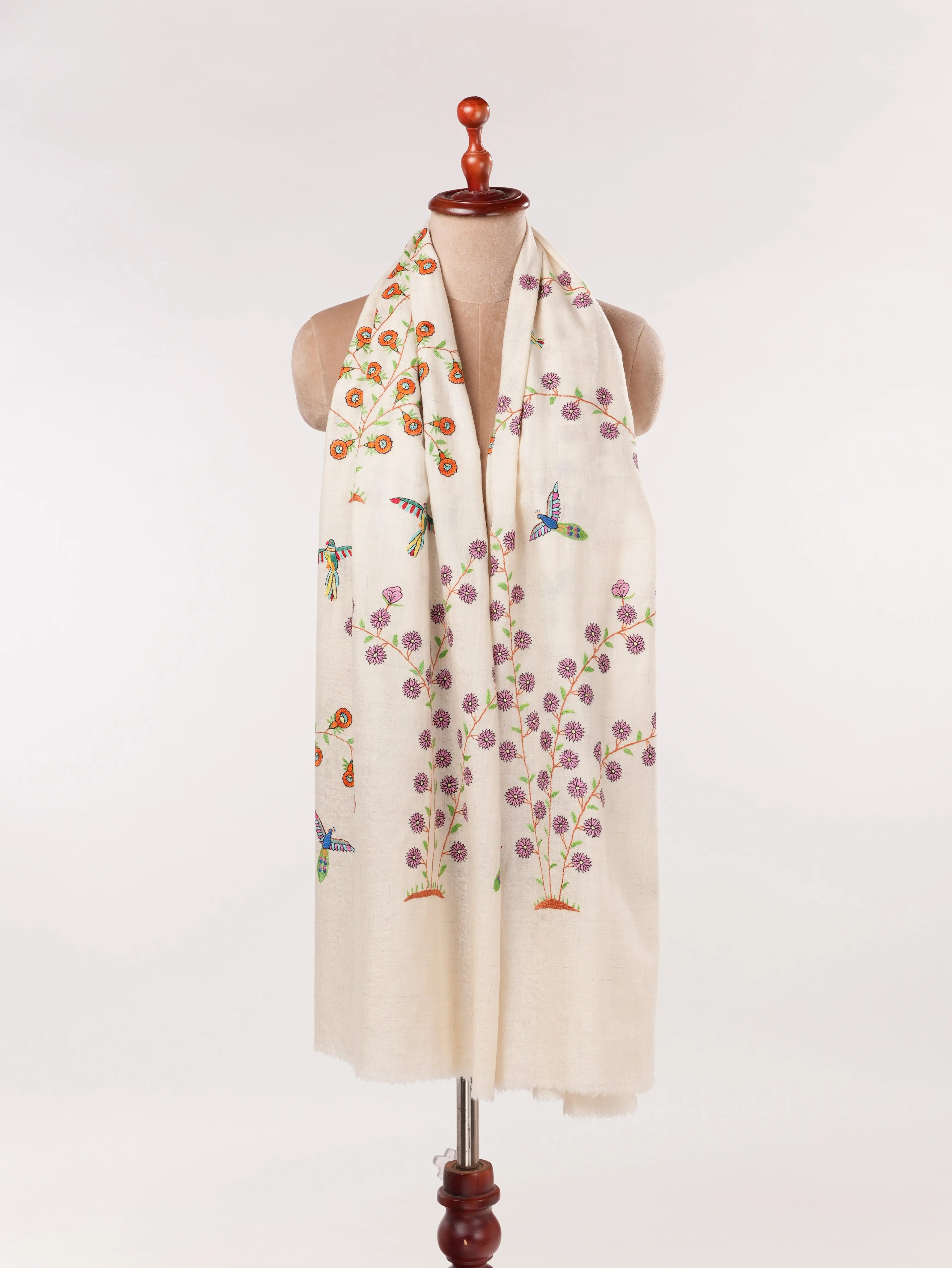 White Kashmiri Handwoven Pashmina Shawl with Hand Sozni Embroidery Shahkaar.com