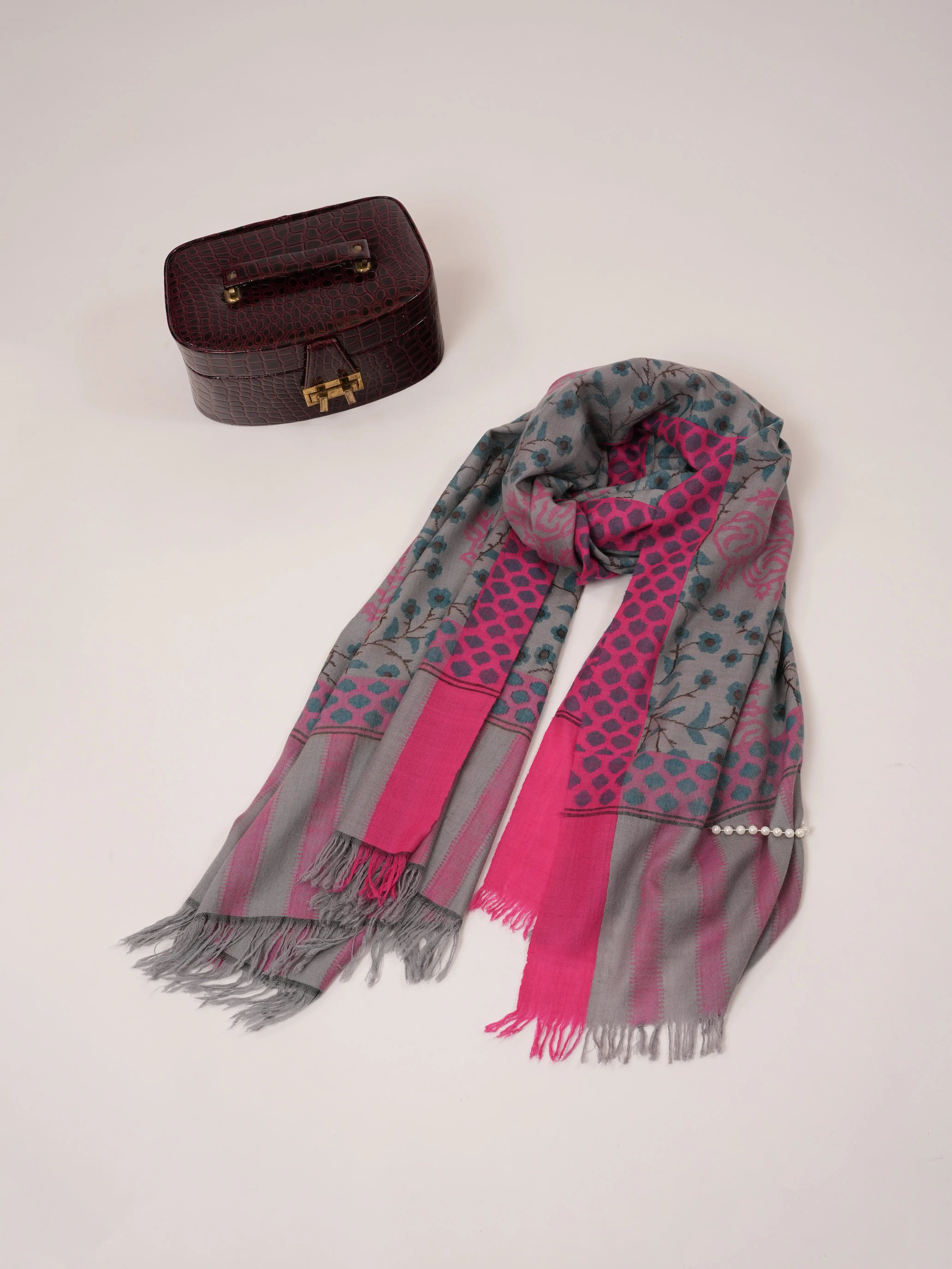 Grey Handwoven Kani Pure Pashmina Shawl Shahkaar.com
