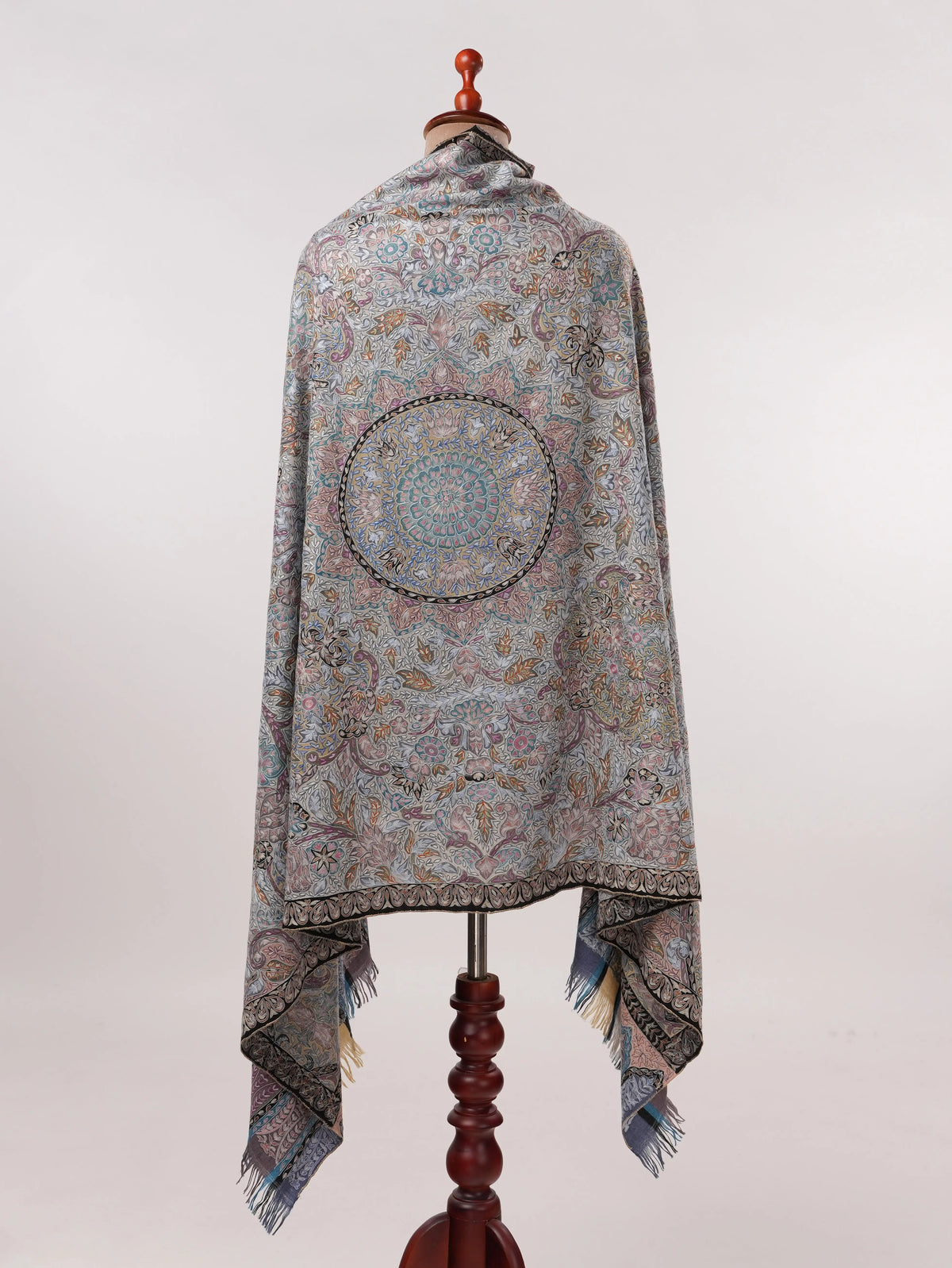 Handwoven Pashmina Shawl with Kalamkari Hand Embroidery Shahkaar.com