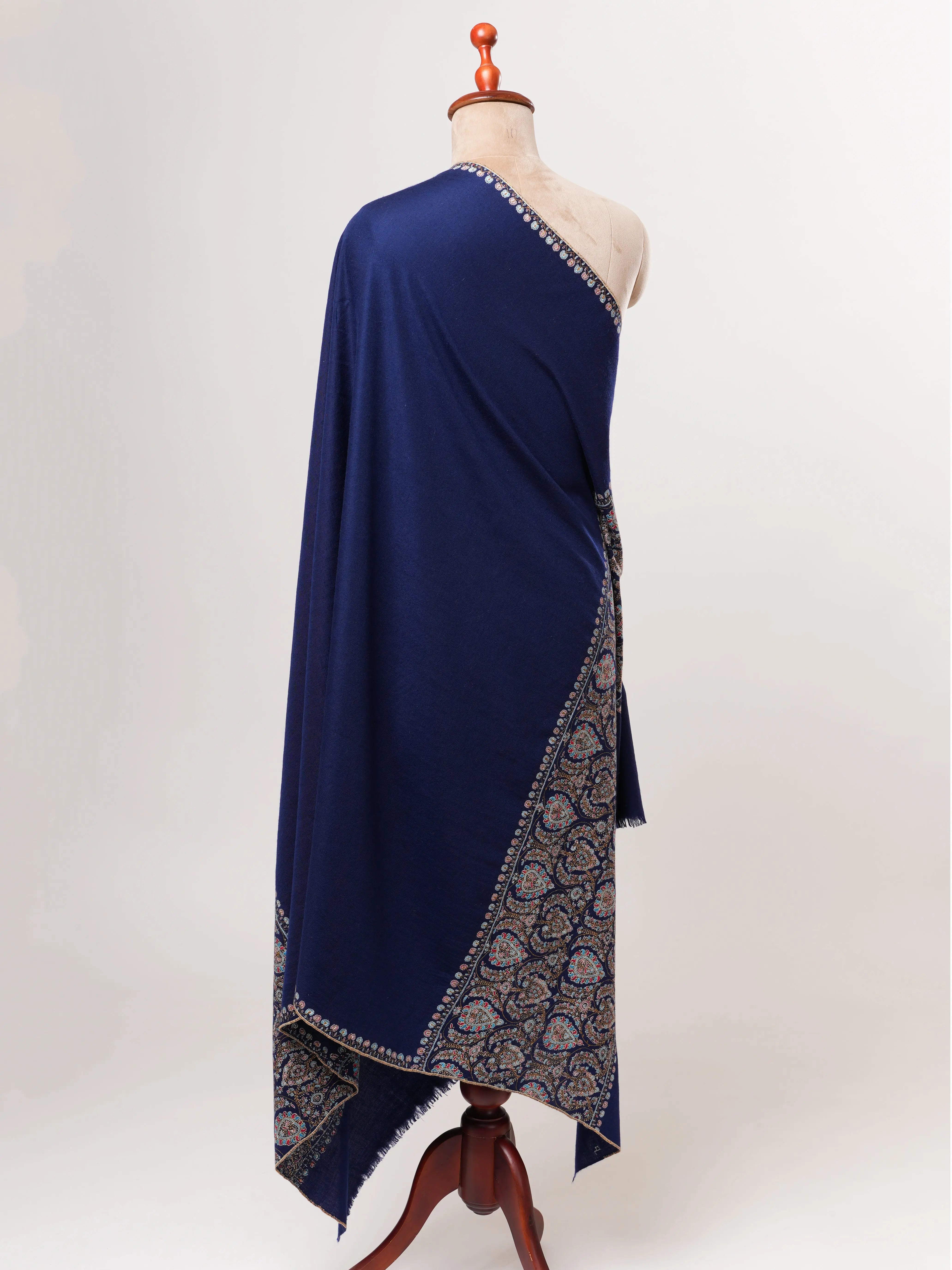 Dark Blue Kashmiri Pashmina Shawl – Palla Sozni Hand Embroidery Shahkaar