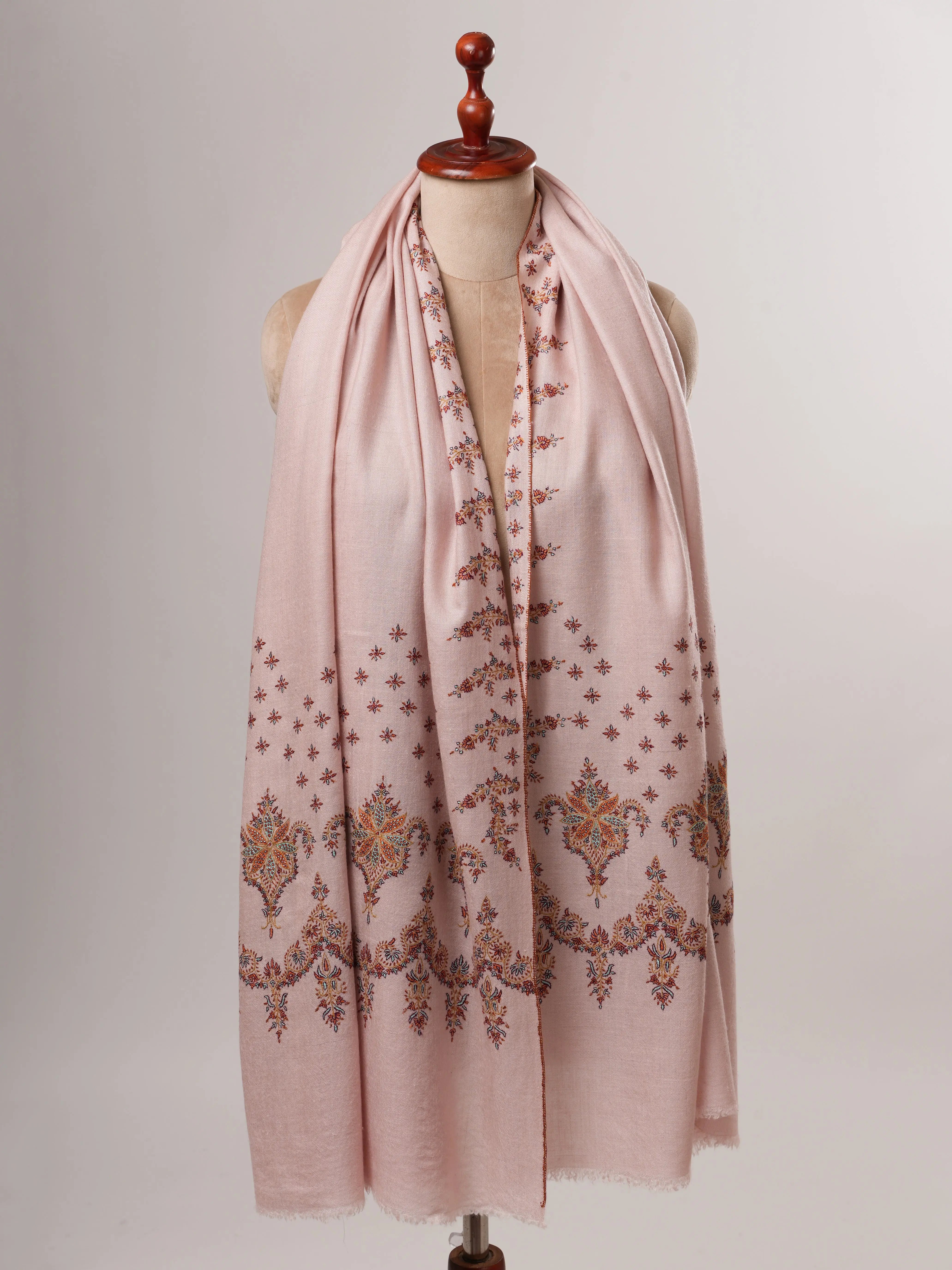 Baby Pink Pashmina Shawl – Hand-Embroidered Palla Design Shahkaar