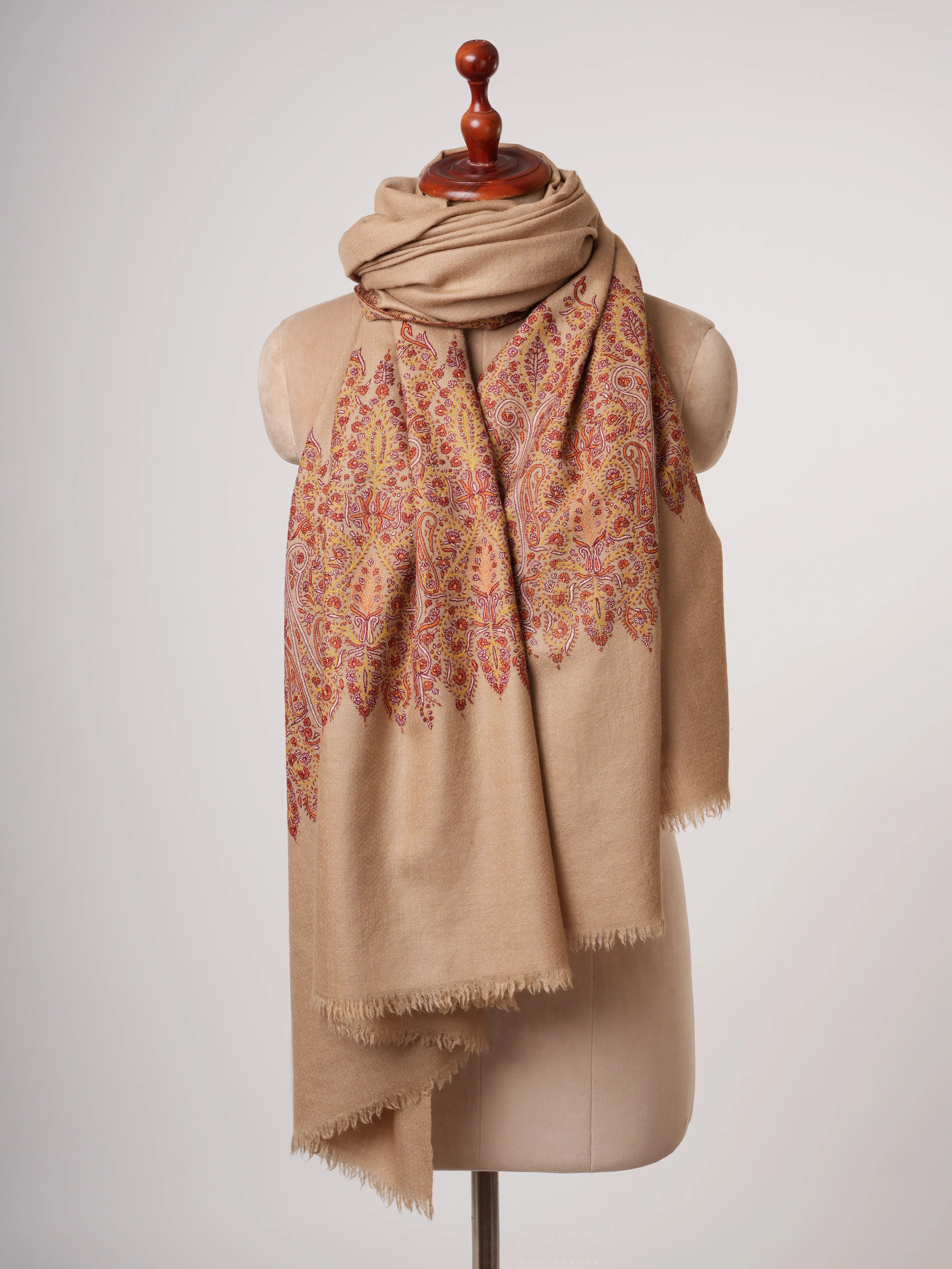 Handwoven Beige Pashmina Shawl with Delicate Palla Motifs Shahkaar