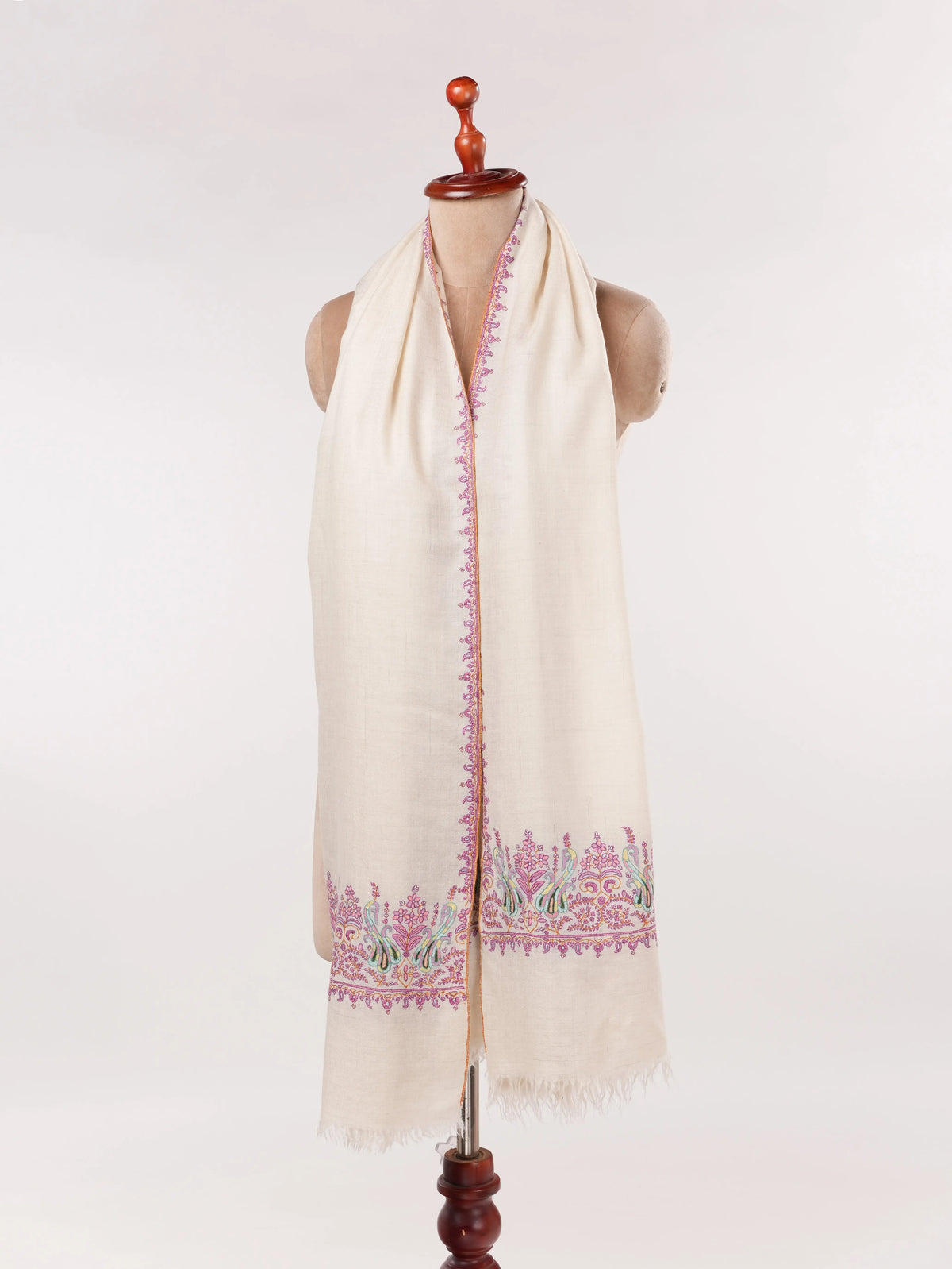 Kashmiri Handwoven Natural White Pashmina Shawl with Palldar Hand Embroidery Shahkaar.com