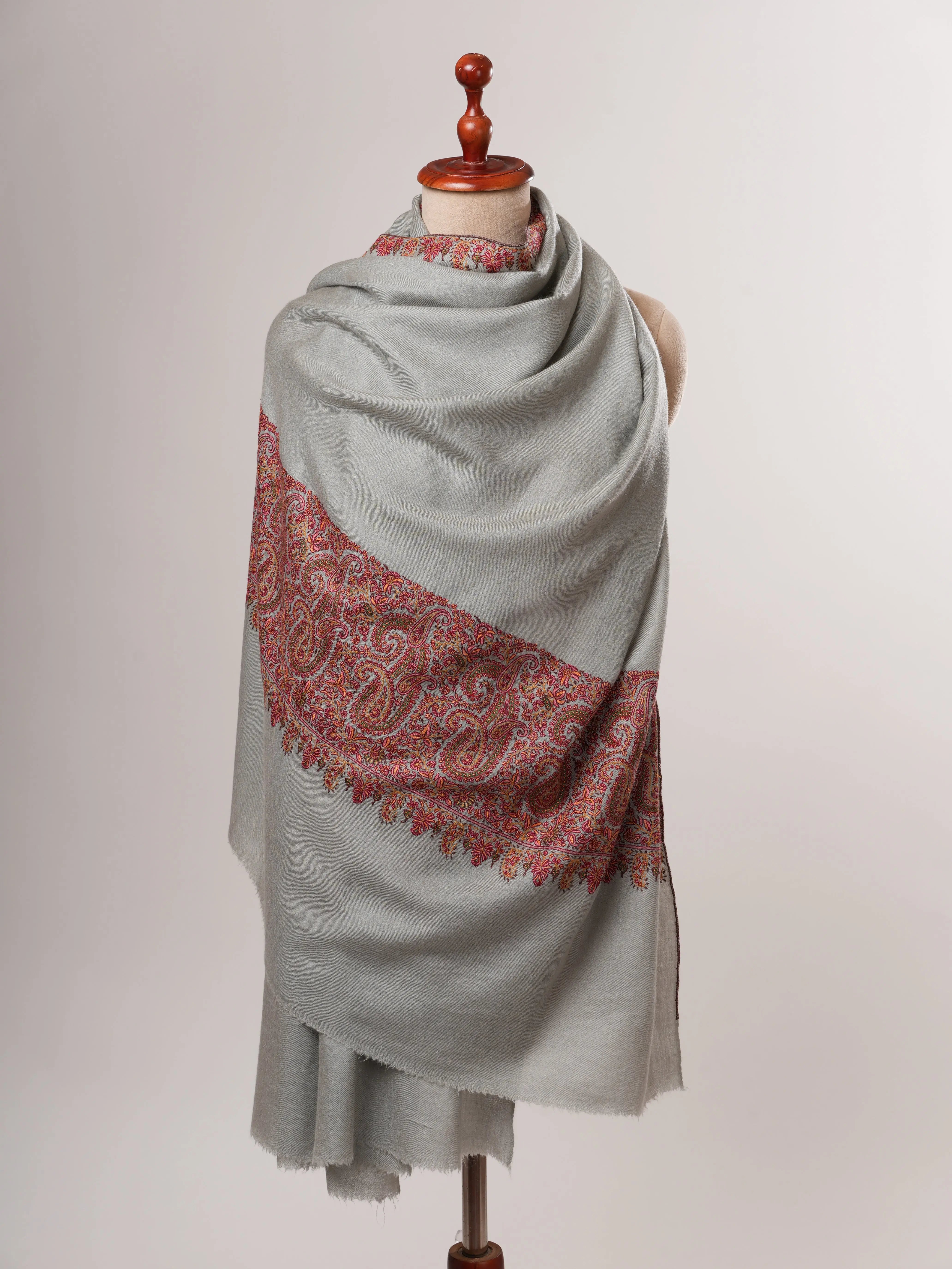 Grey Pashmina Shawl – Hand-Embroidered Paisley Palla Design Shahkaar