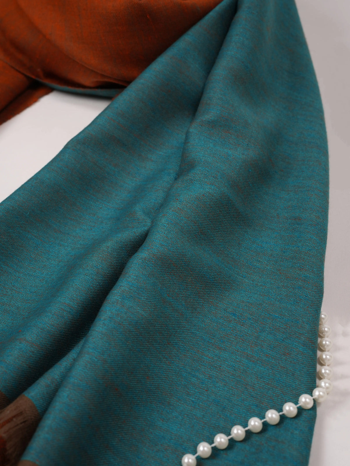Dual Shade Handwoven Soft Pashmina Shawl