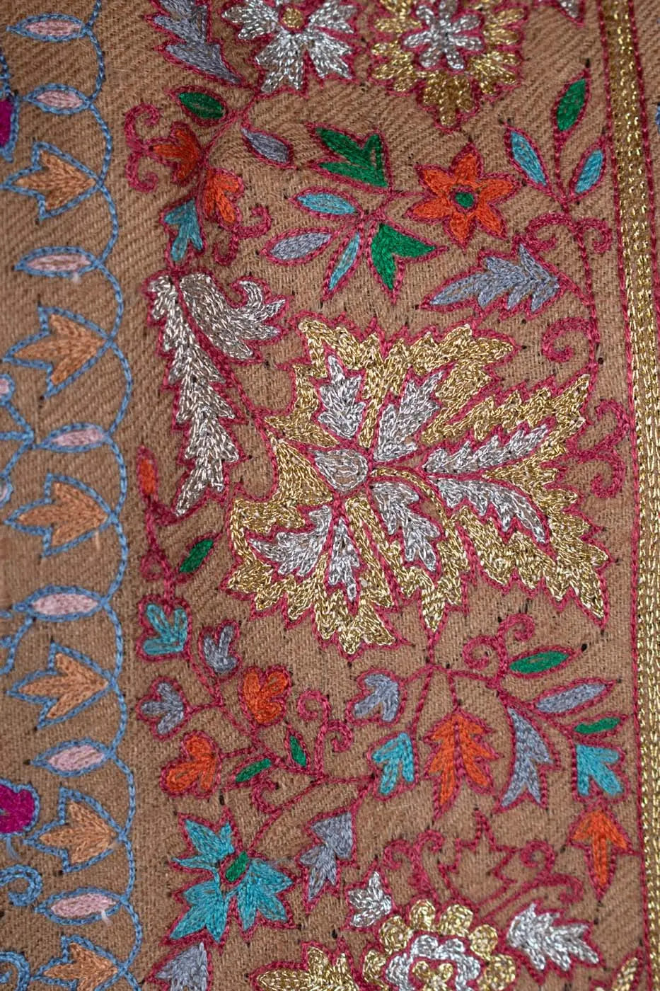 AMIYA - 40x80" Shahkaar