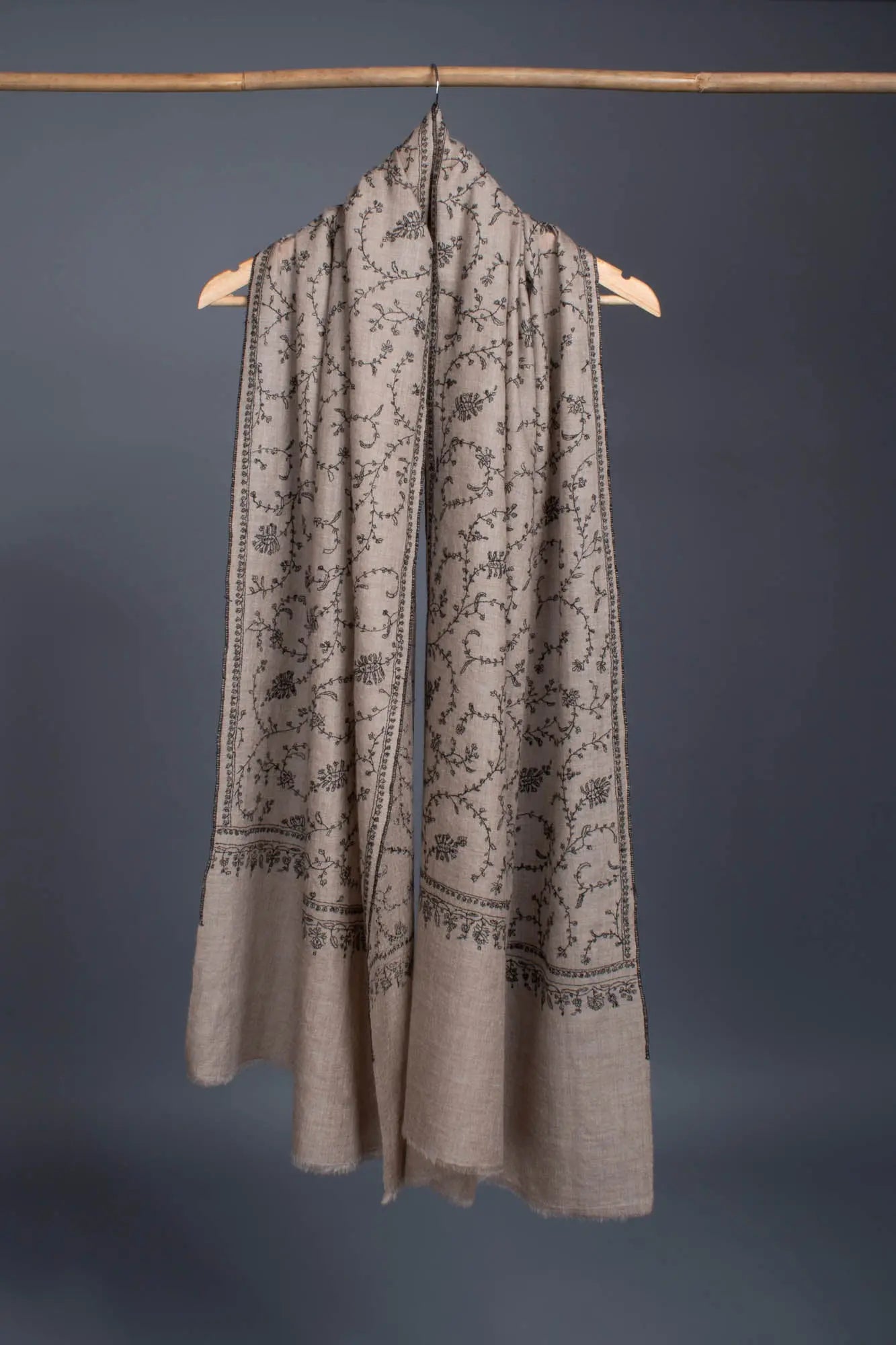 Beige and Black Kashmiri Pashmina Scarf - KAYSERBERG Shahkaar