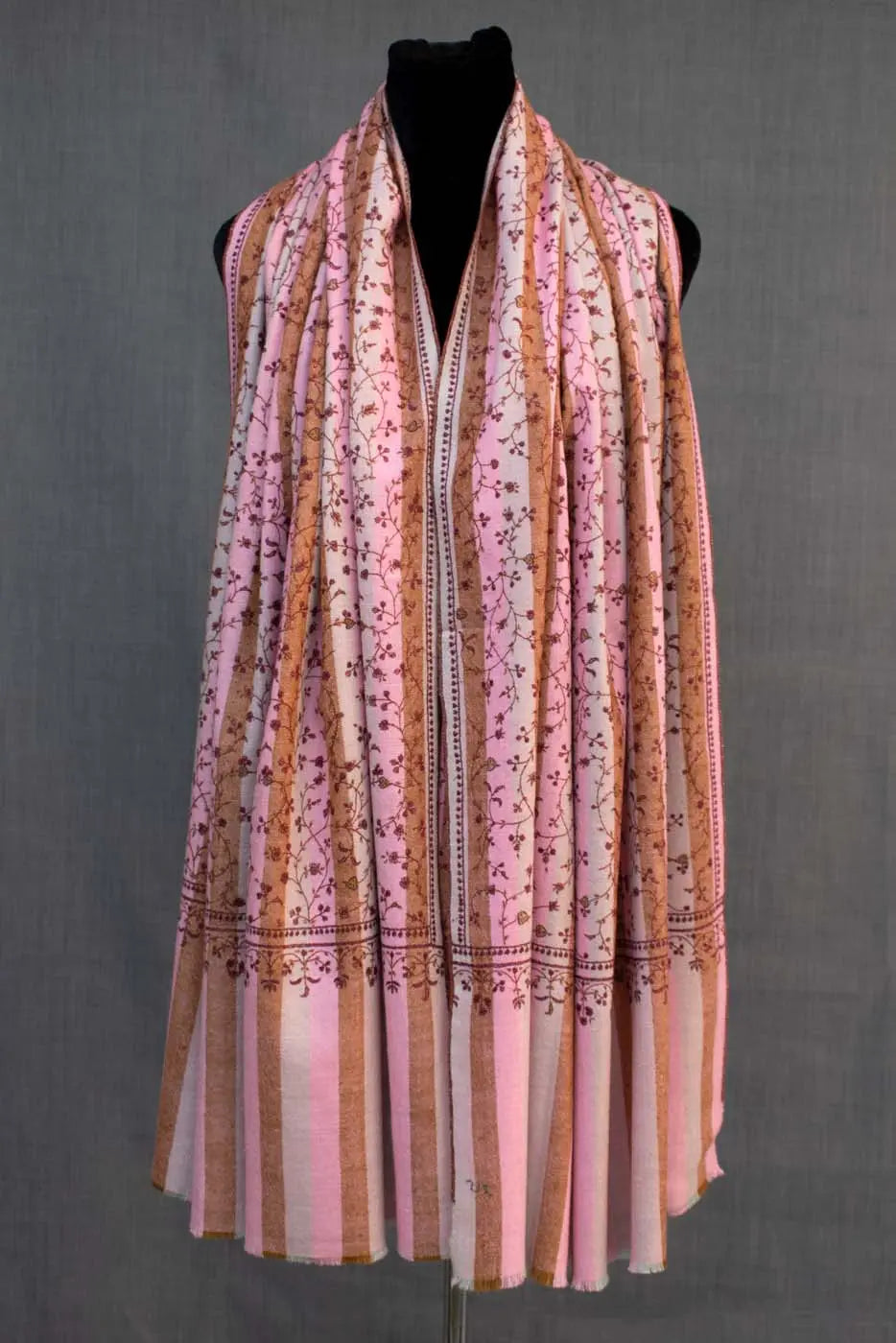 AMAARA - 40x80" Shahkaar