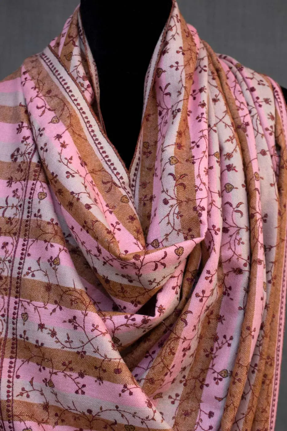 AMAARA - 40x80" Shahkaar